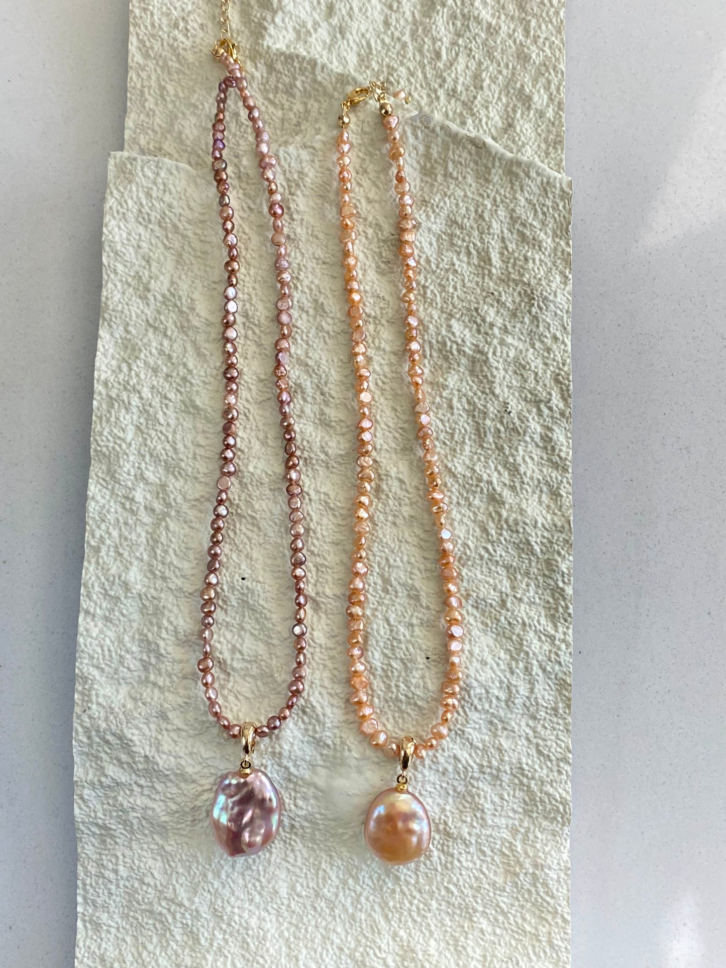 Spring exclusives Handmade Minimalist tiny colorful petal pearl dainty chocker necklace with removal pendant gift for her anniversary gift