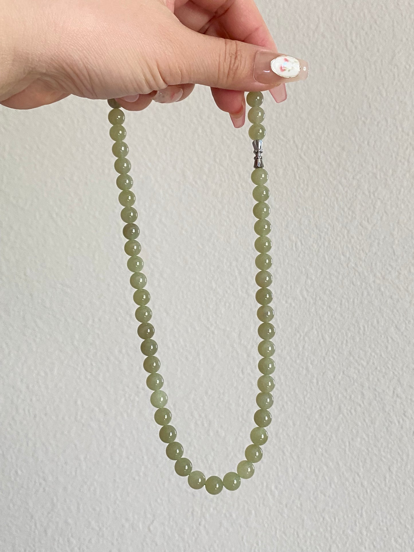 High Grade Natural Light Green Smooth Round Lucky Jade Bead Necklace | birthdays Gift| anniversaries gift-mothers day gift for her-翡翠-ヒスイ