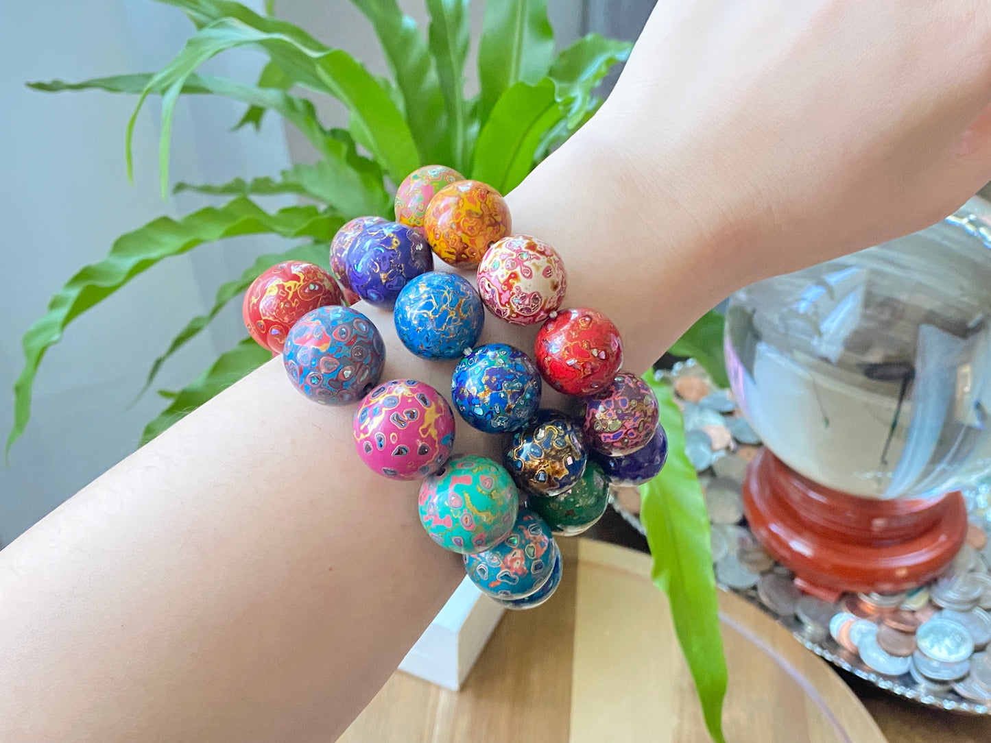 Museum of Art China lacquer Coated on black and ebony and mother of pearl Bead Bracelet