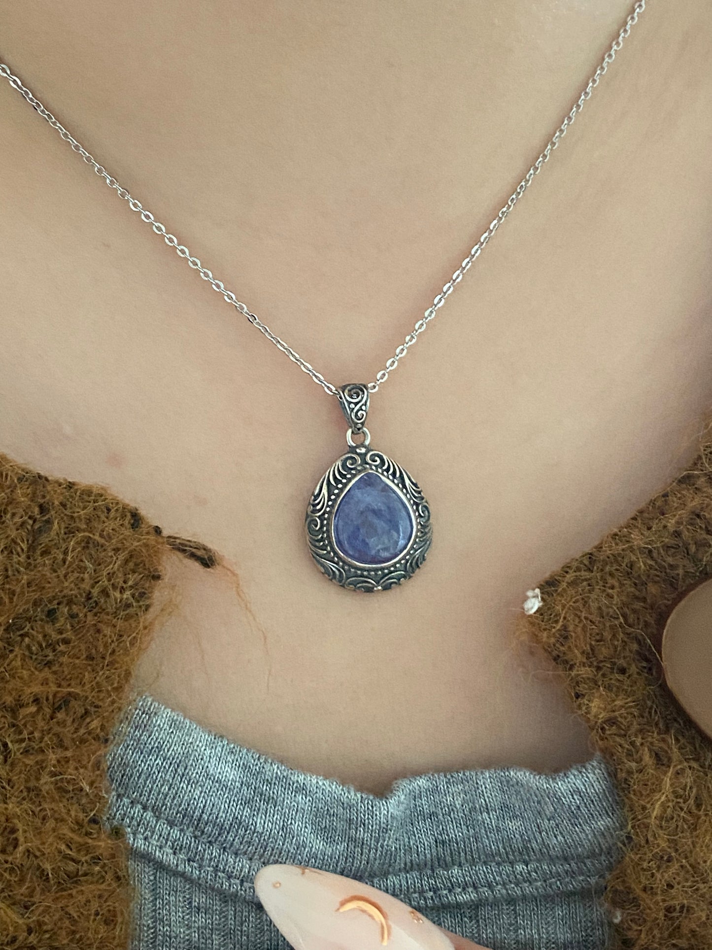 Elegant Natural Tanzanite and Sterling Silver Pendant Necklace - Timeless Luxury Accessory