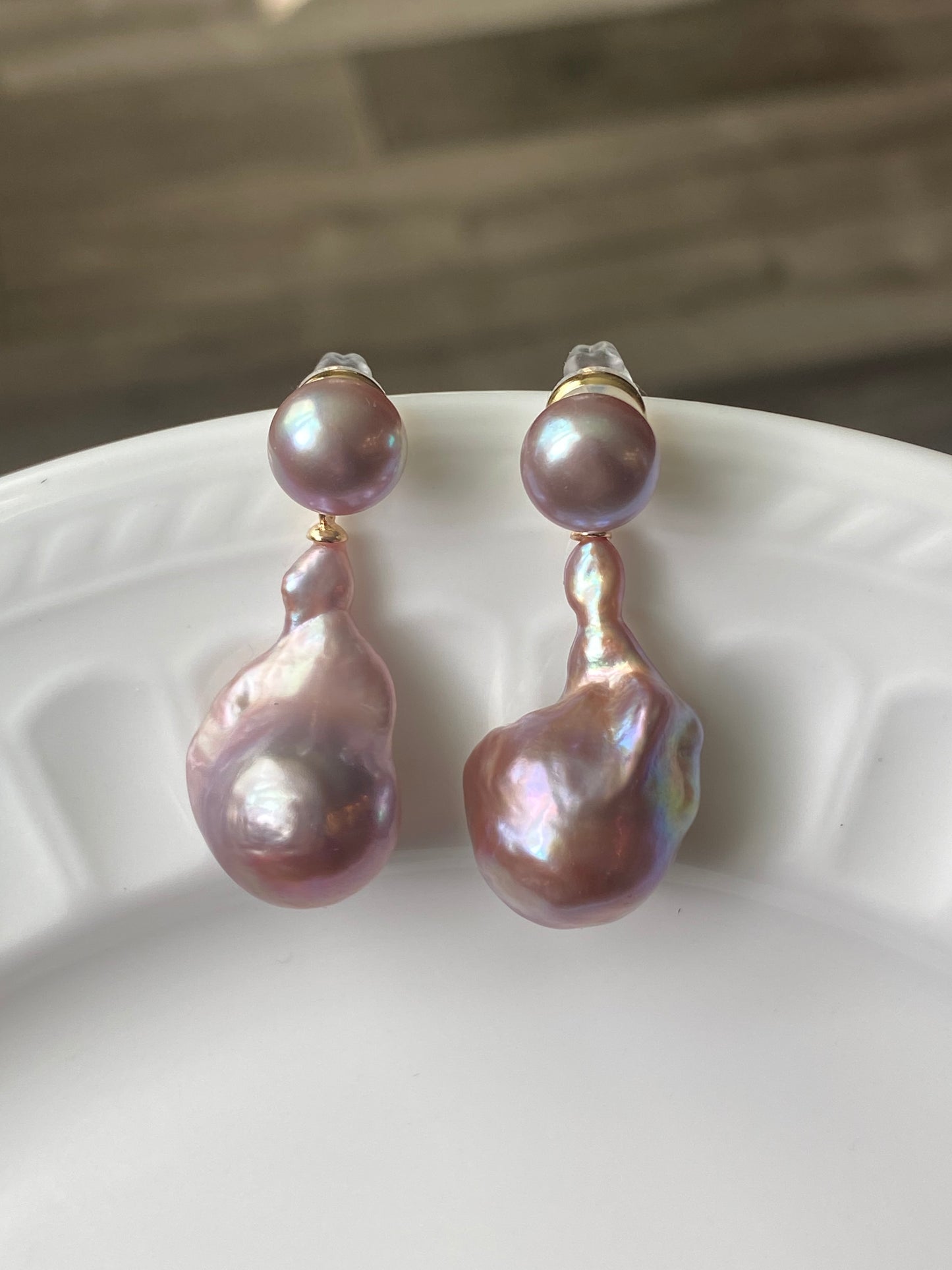 Versatile Purple Baroque Pearl Earrings | Dual-Wear Love Symbol Studs | Fashionable Daily Accessory