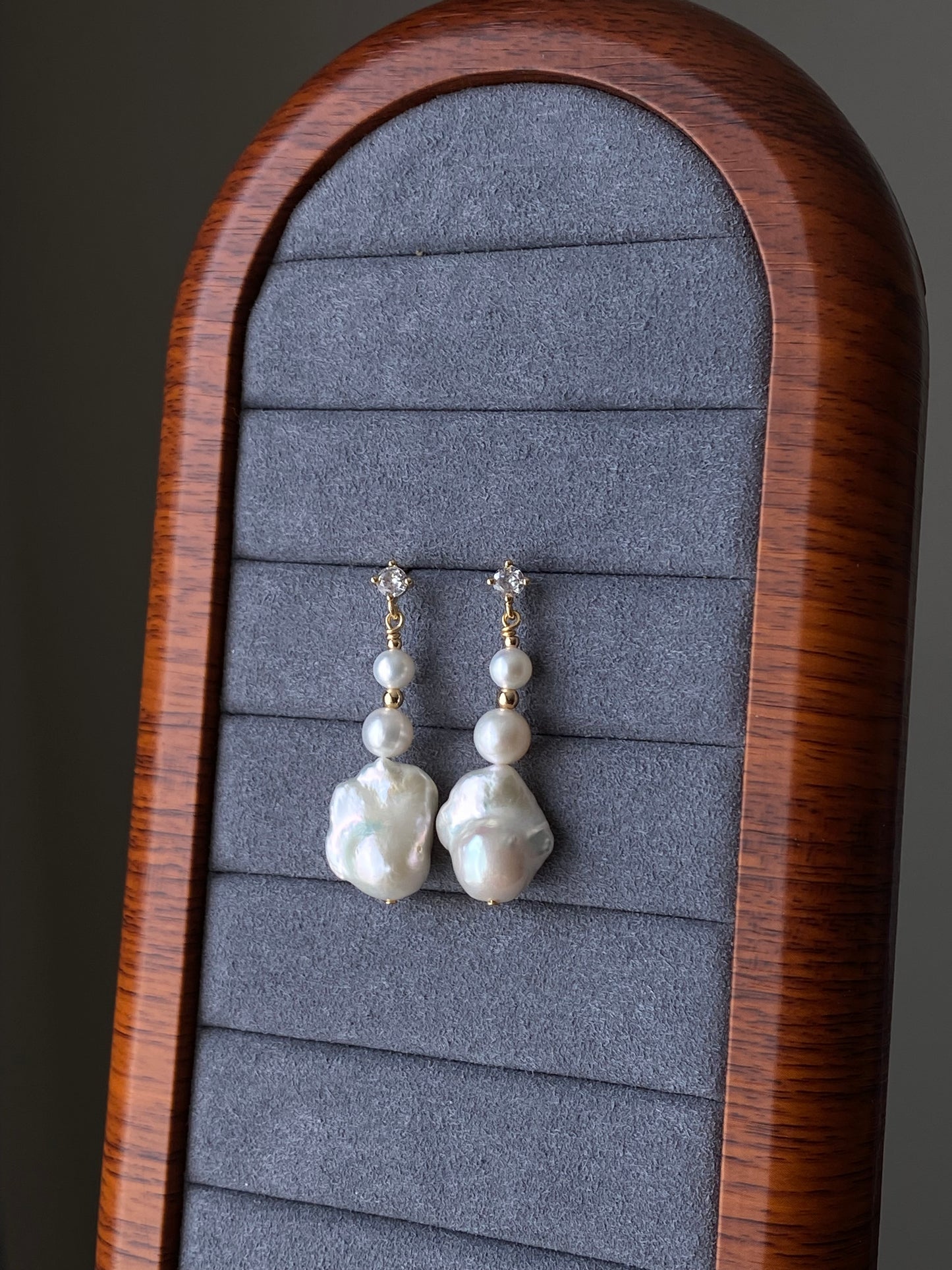 Freshwater Baroque pearl earrings Elegant Dangling earrings Unique Handmade dangle earrings Bridal Jewelry Bridesmaid Gift For her