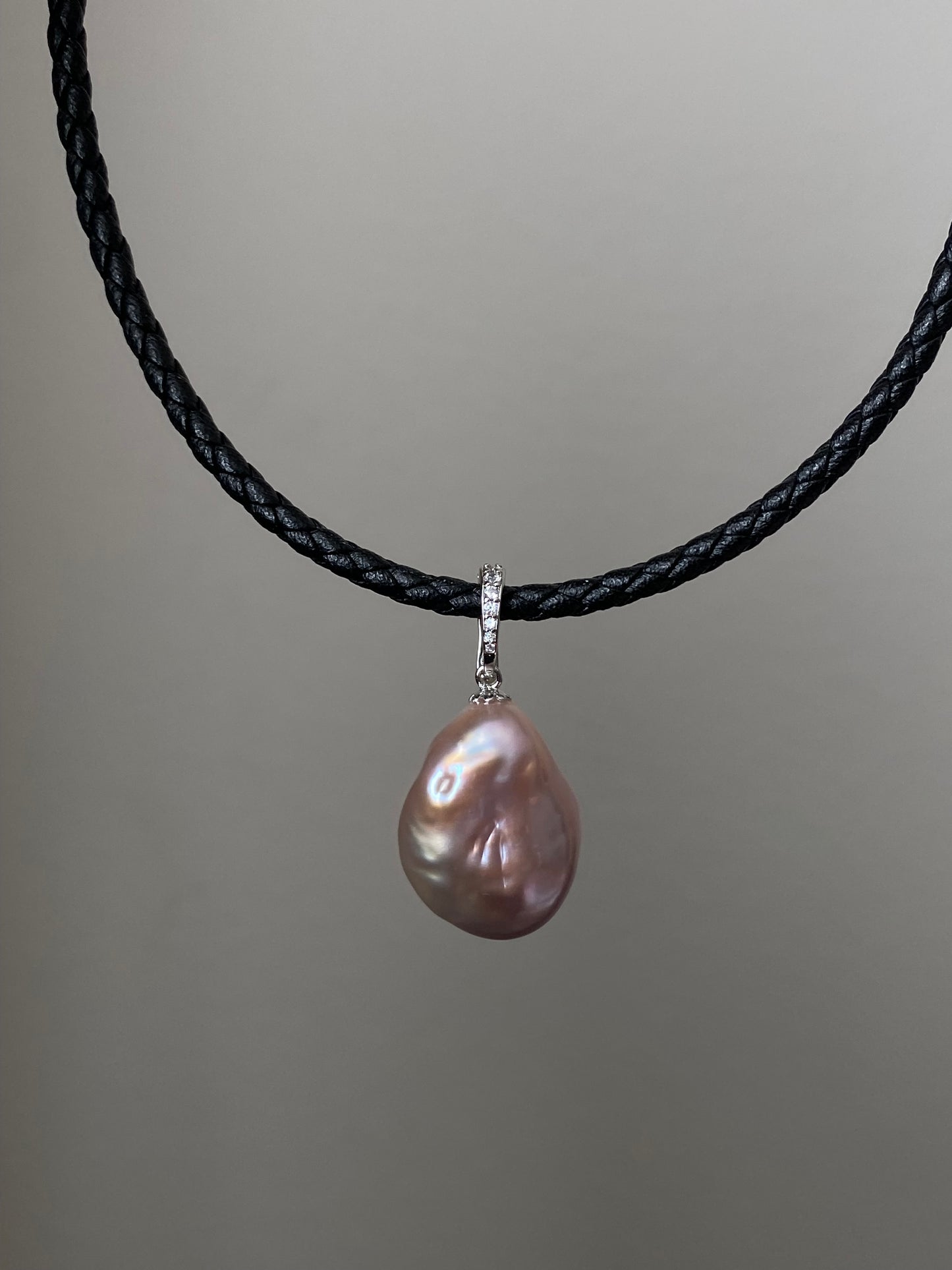 Removable Baroque Pearl Pendant | Symbol of Unique Love | Versatile Romantic Jewelry