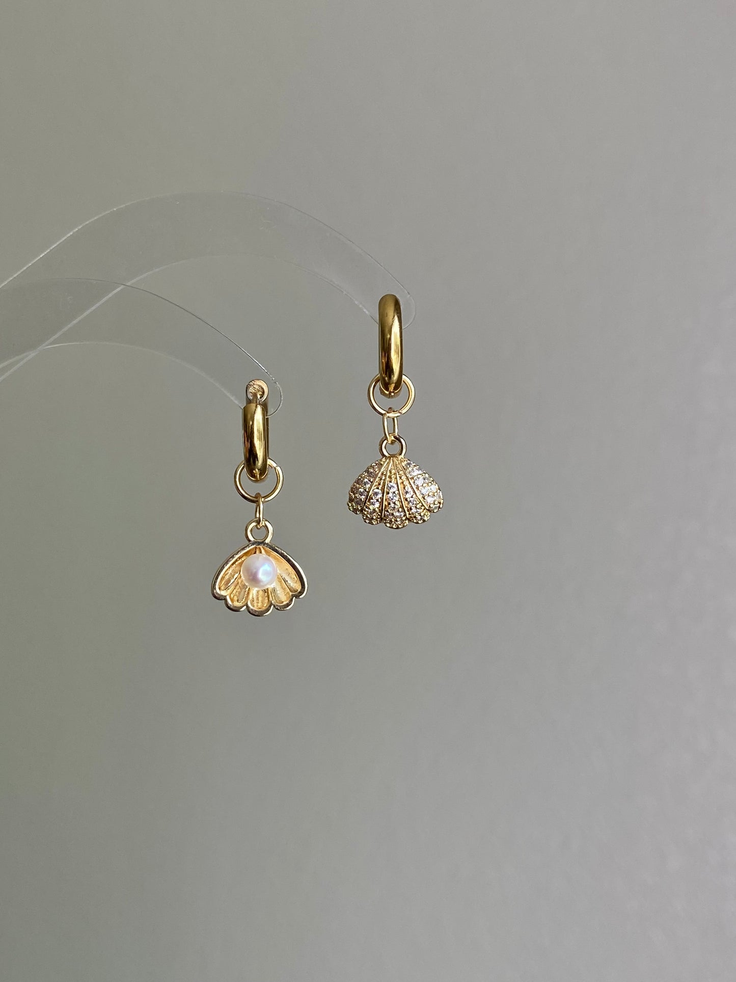starfish shell Akoya earrings, mismatched earrings, zircon earrings, asymmetrical earrings,  pearl pendant, elegant Dainty gift for her