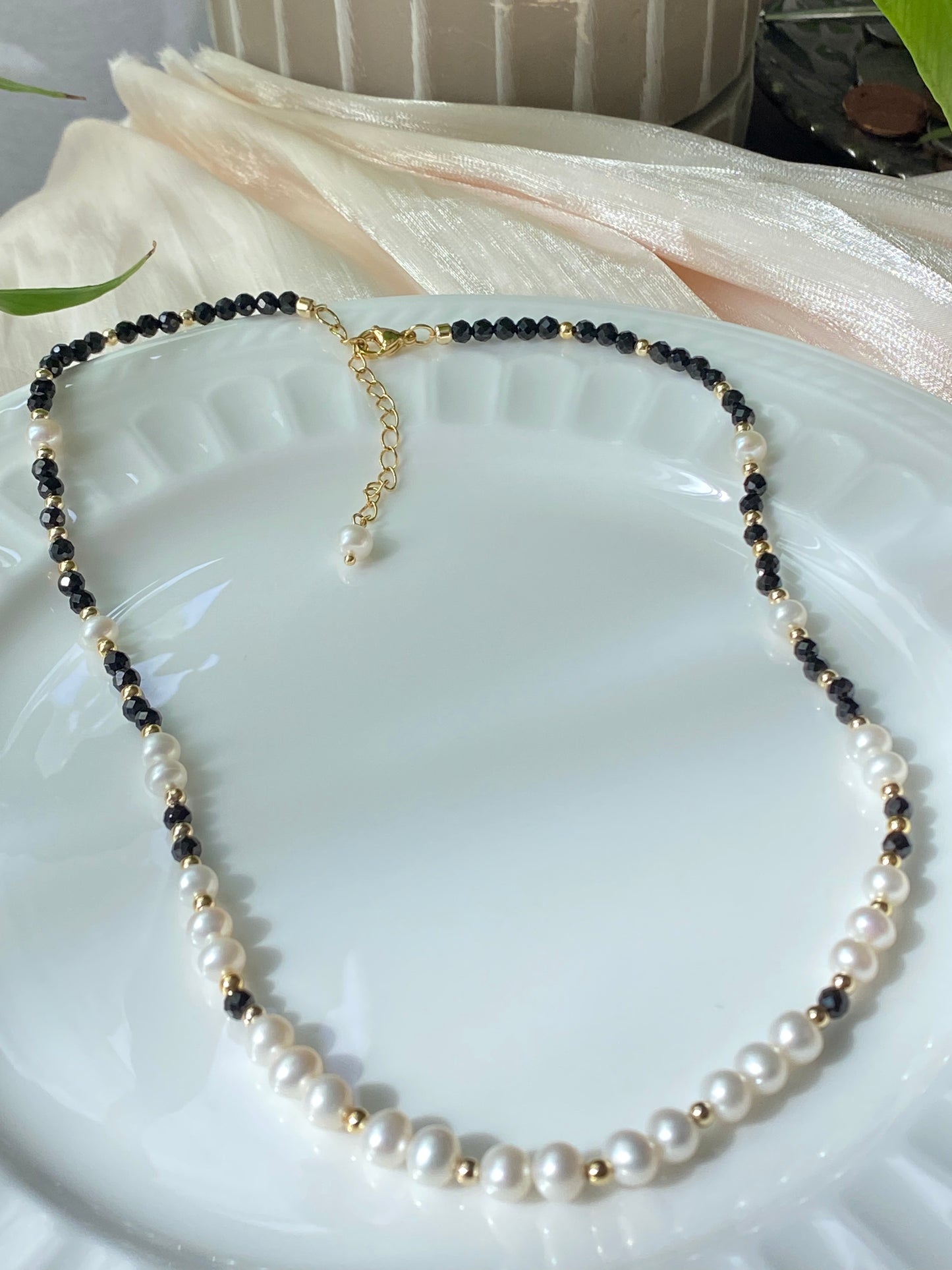 Handmade natural black spinel with round pearl multiple use chocker adjustable necklace,gift for her