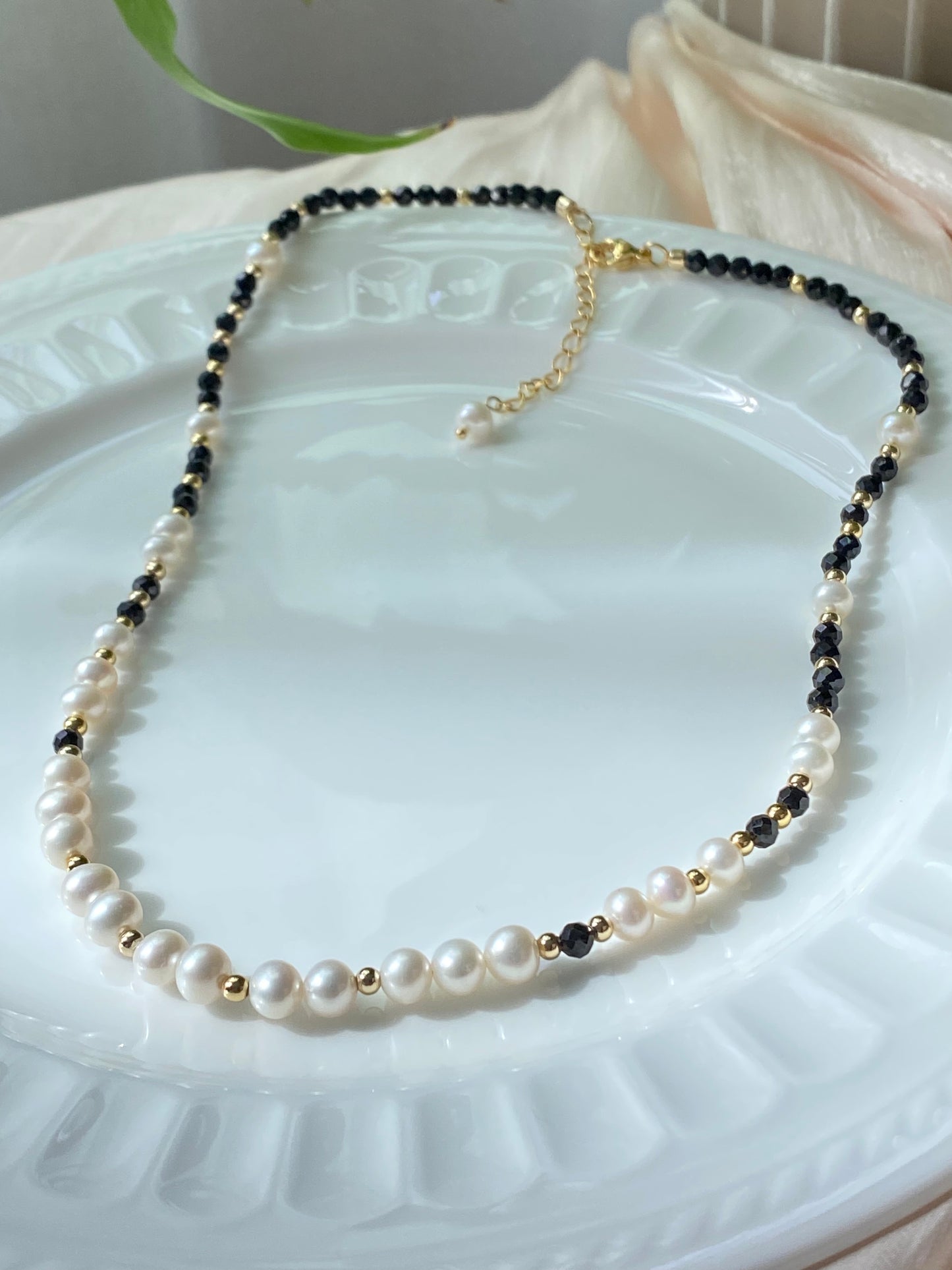 Handmade natural black spinel with round pearl multiple use chocker adjustable necklace,gift for her