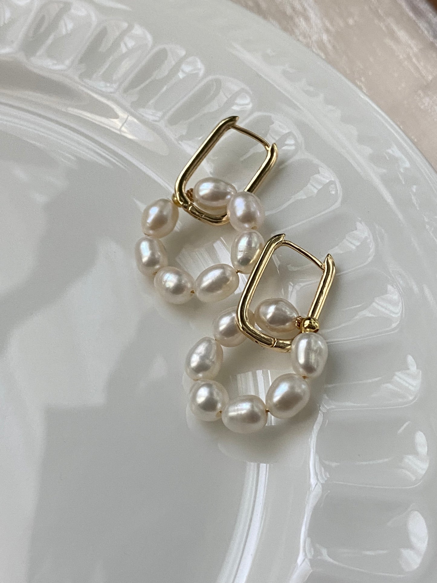 Handmade freshwater circle apricots pearls U-Link Hoops Earring, Gifts for Her