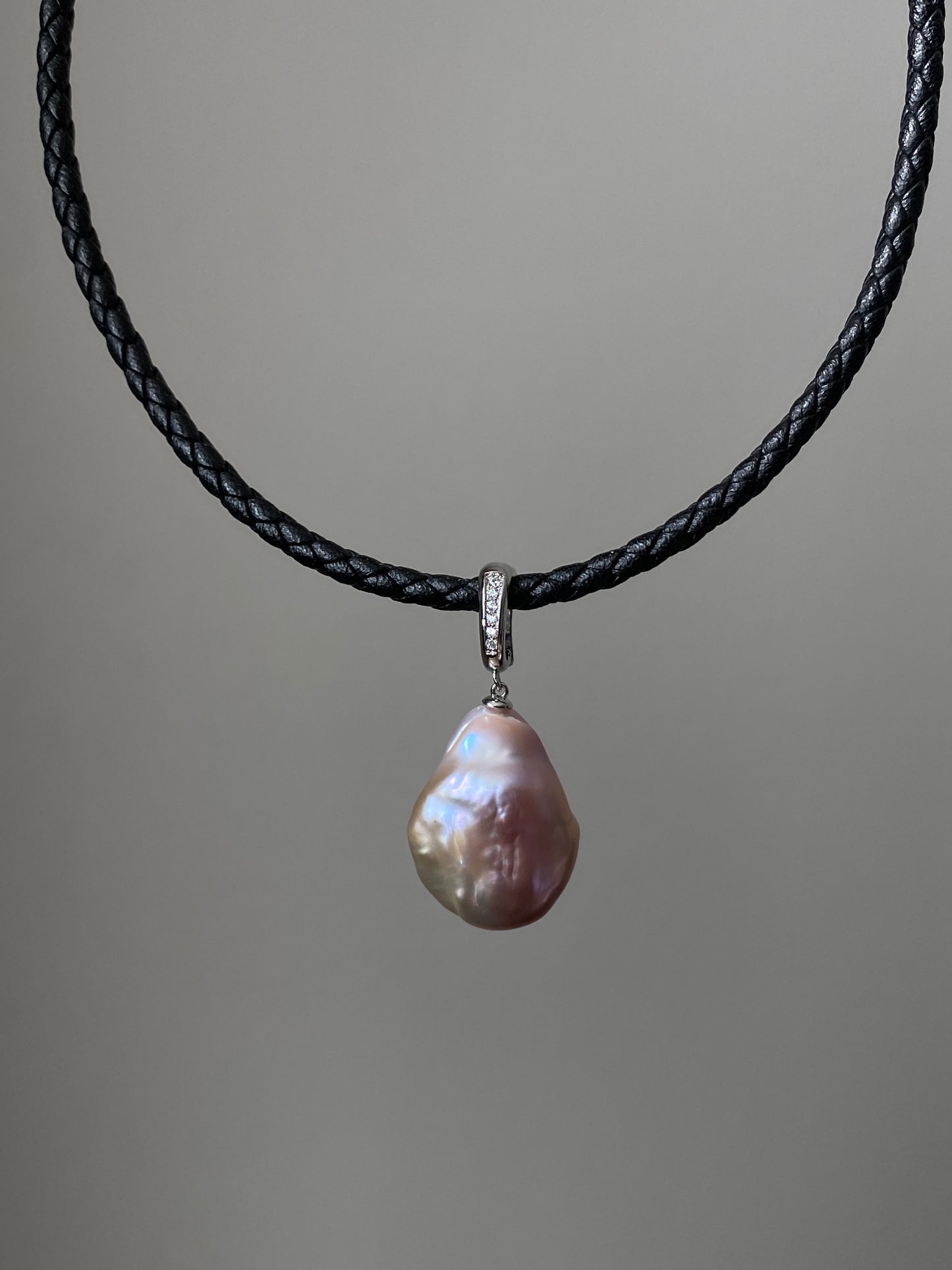 Removable Baroque Pearl Pendant | Symbol of Unique Love | Versatile Romantic Jewelry