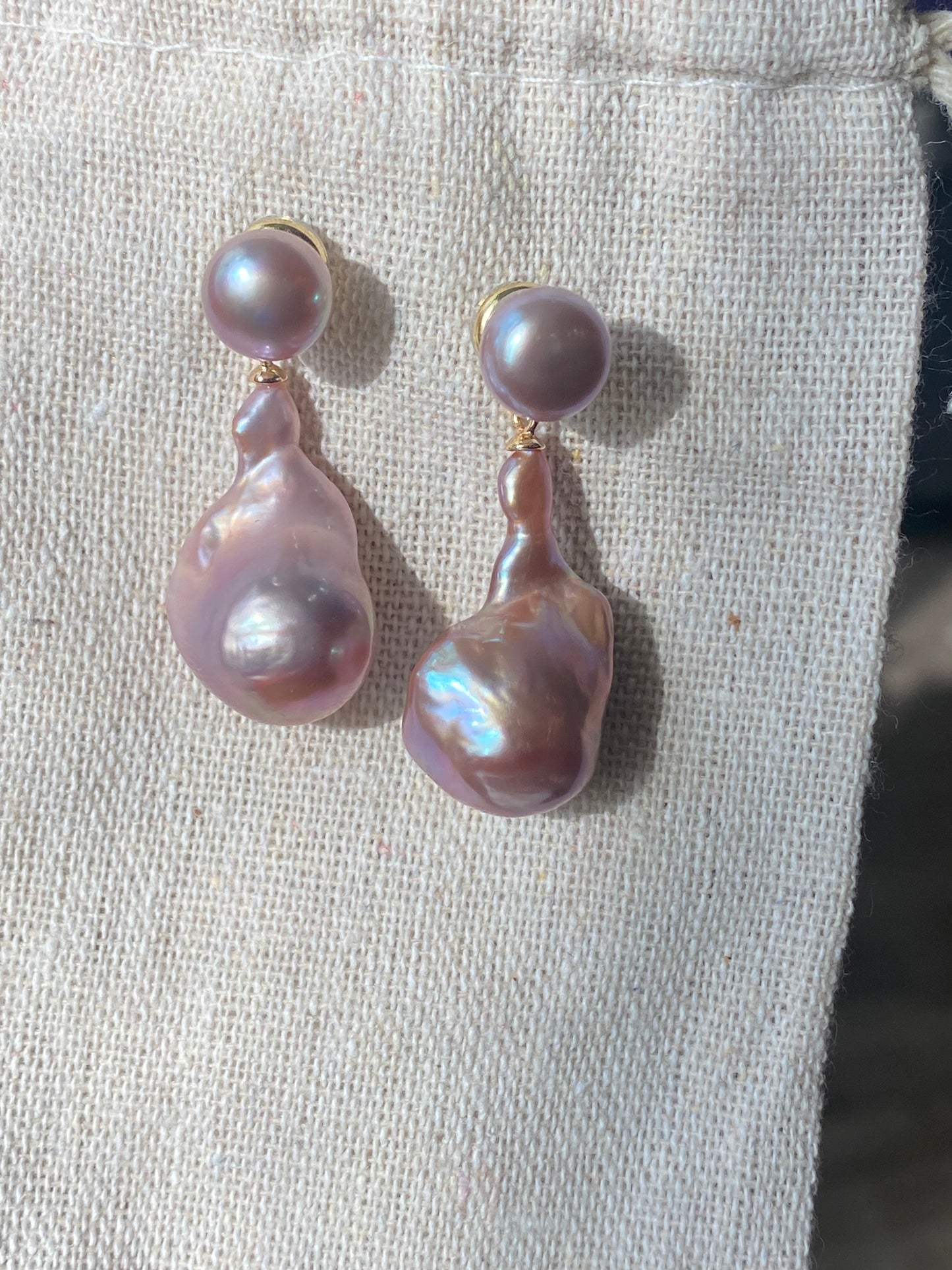 Versatile Purple Baroque Pearl Earrings | Dual-Wear Love Symbol Studs | Fashionable Daily Accessory