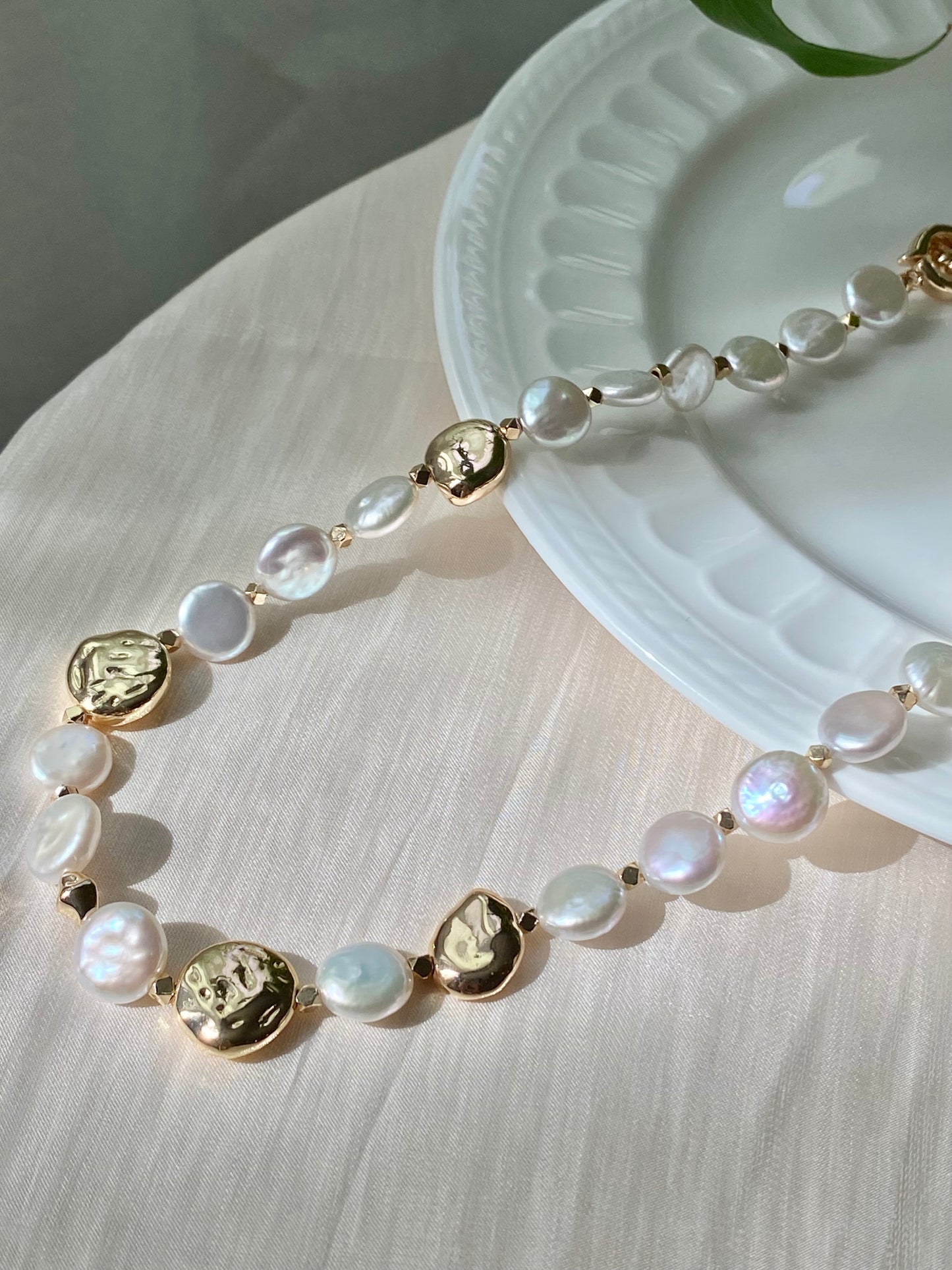 Natural baroque white pearls button freshwater pearls,round button pearl Necklace,gift for her,anniversary gift