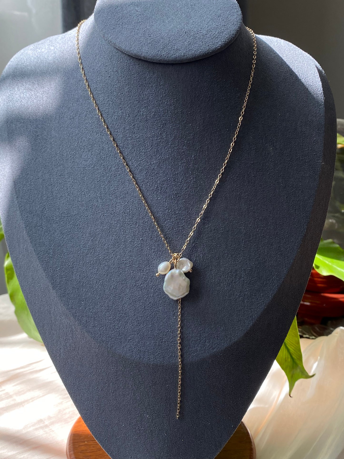 Freshwater pearl flower petal shape dangle pendant necklace,gift for her,holiday gift