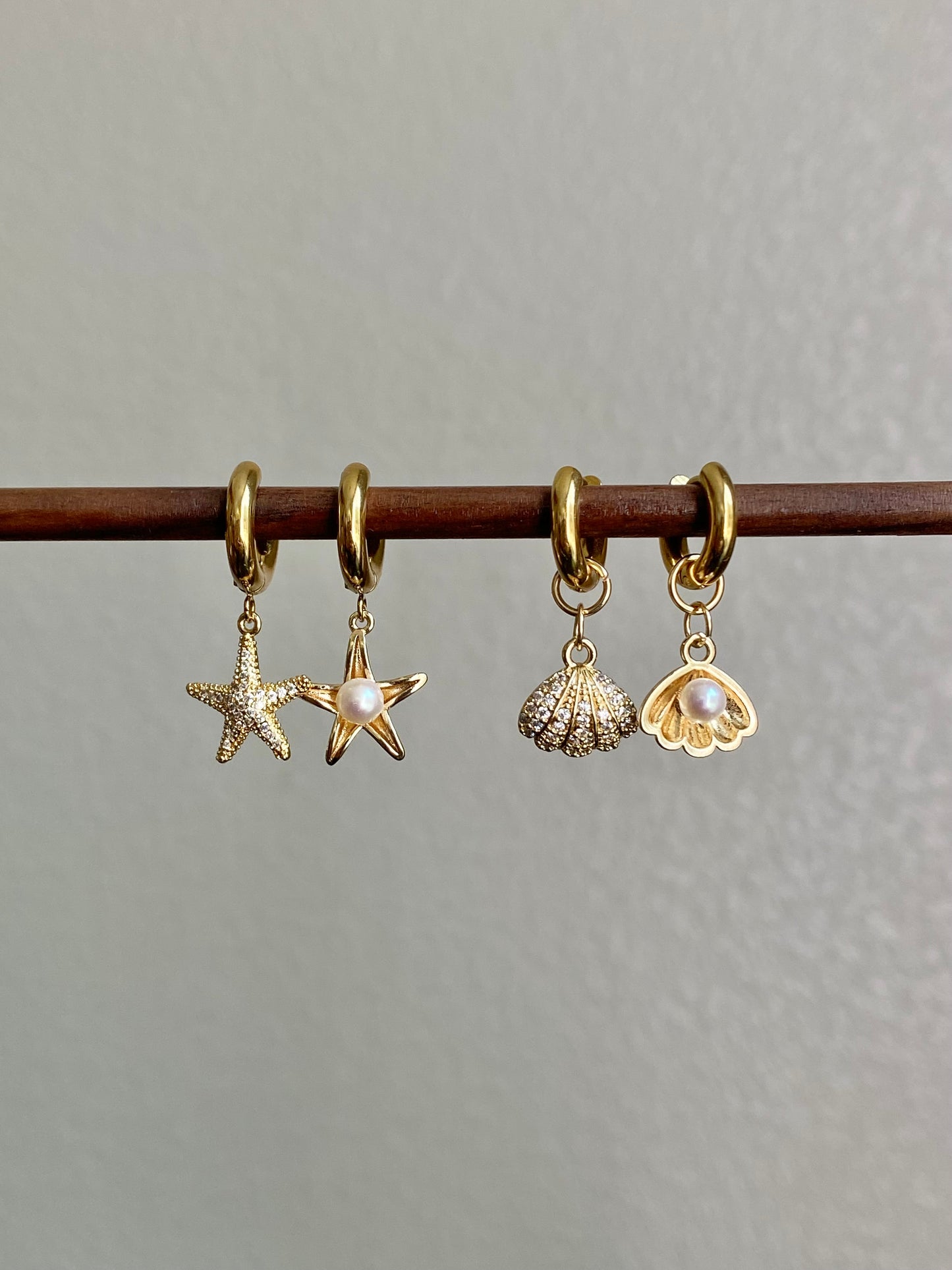 starfish shell Akoya earrings, mismatched earrings, zircon earrings, asymmetrical earrings,  pearl pendant, elegant Dainty gift for her