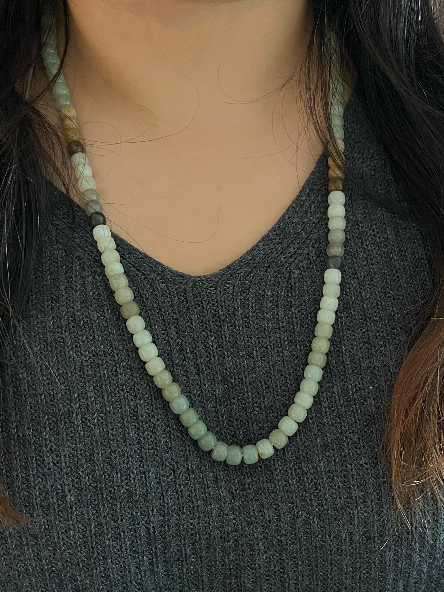 Natural Elegant Long Hetian Jade Necklace with Healing Barrel-Shaped Beads