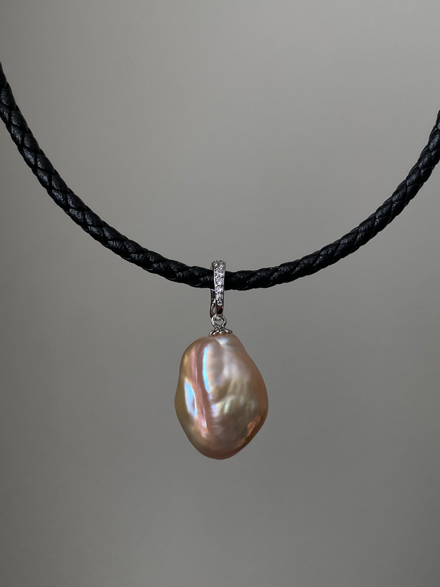 Removable Baroque Pearl Pendant | Symbol of Unique Love | Versatile Romantic Jewelry