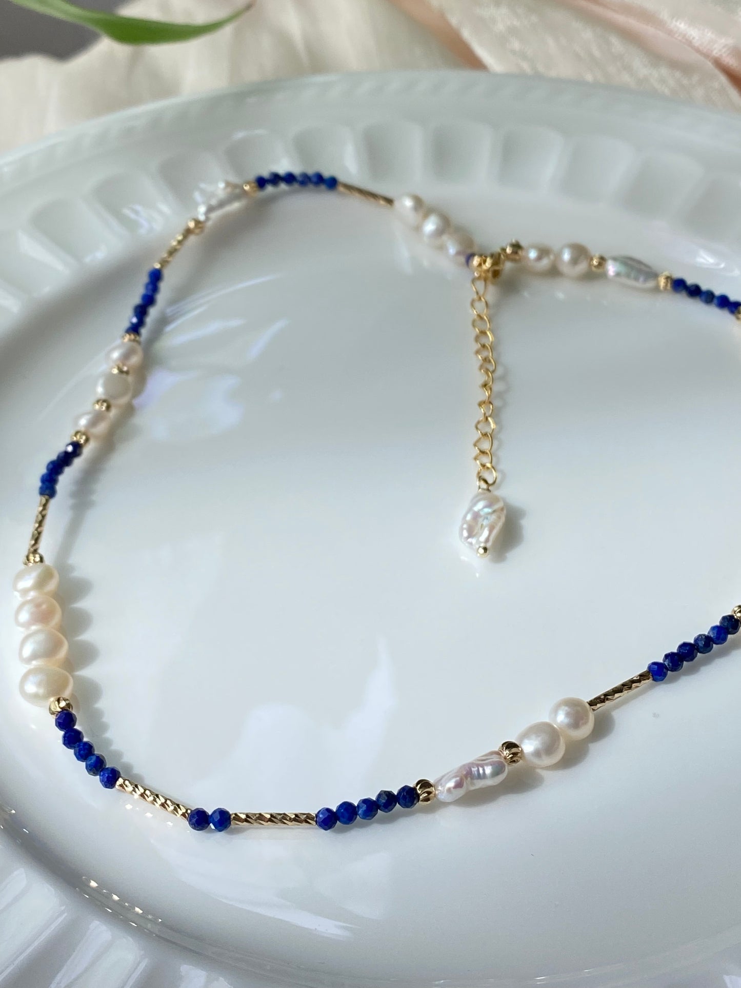 Handmade gift natural lapis lazuli with freshwater pearl chocker necklace,gift for her,gift for him