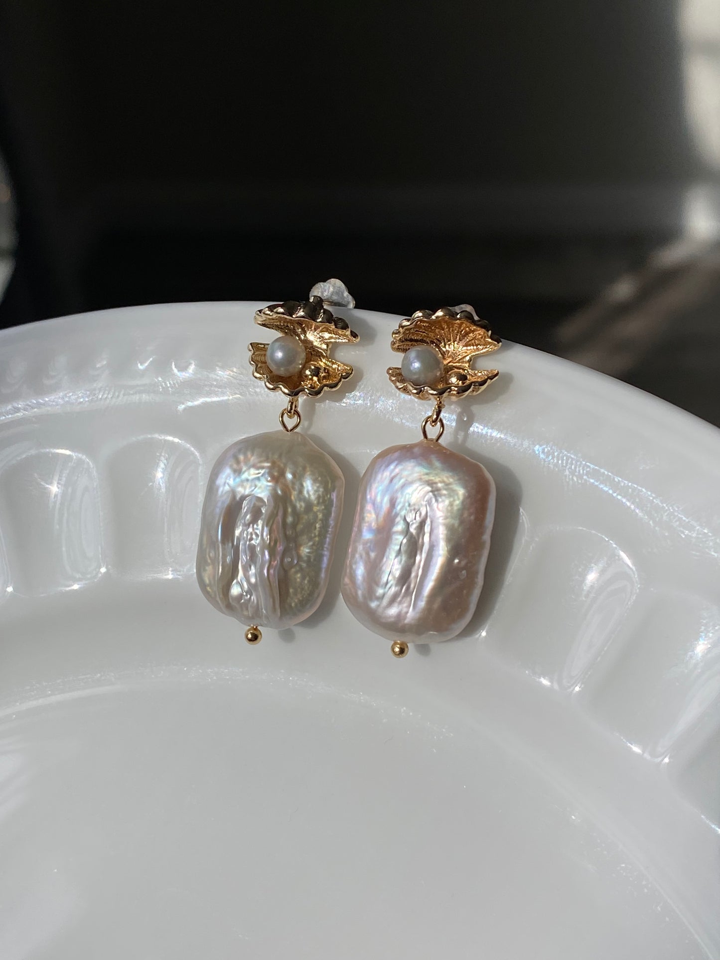 Golden Shell & Akoya Pearl Earrings | Baroque Pendant | Luxurious Ocean-Inspired Jewelry