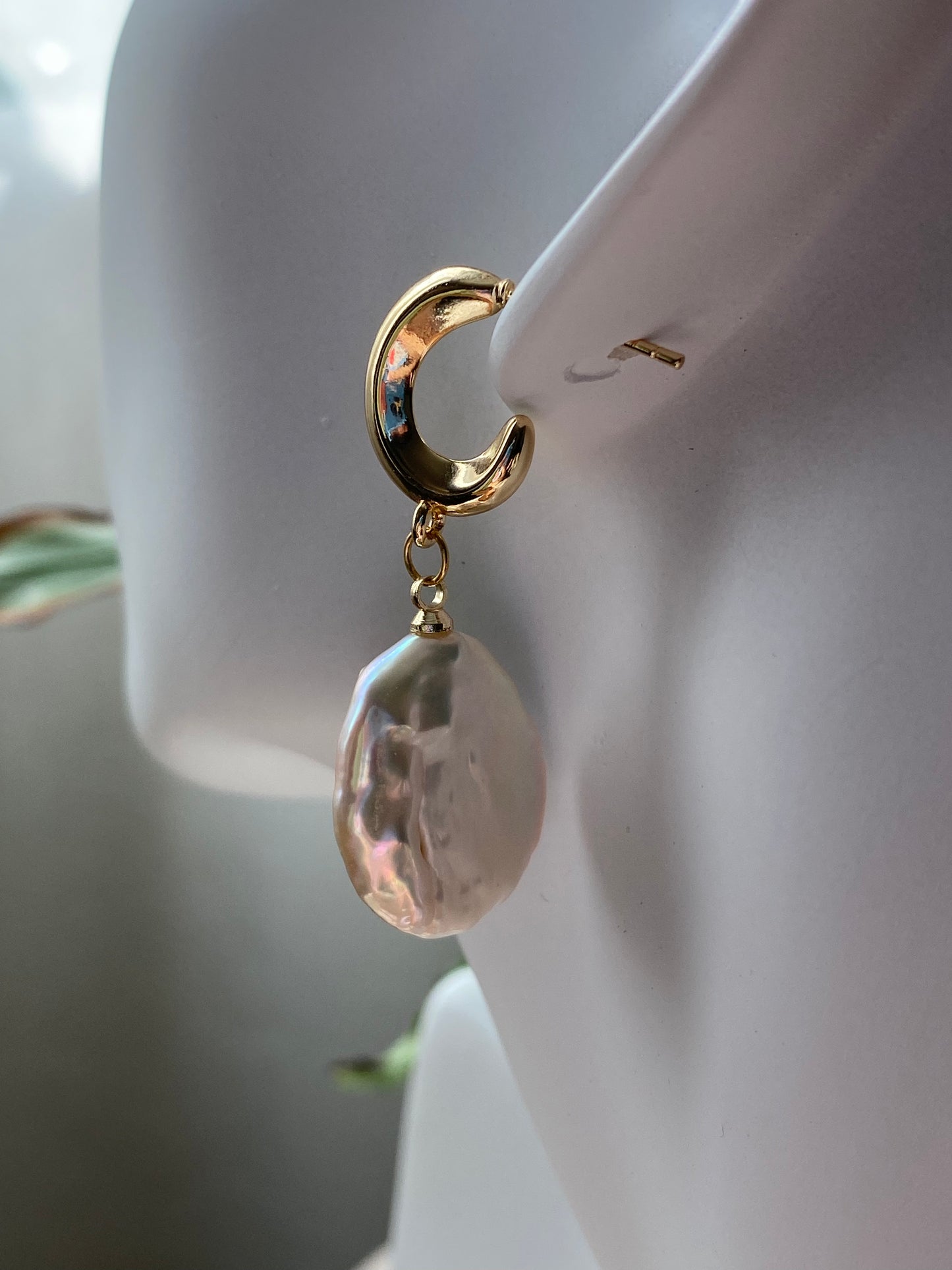 freshwater pearl pink blue luster baroque pearl dangle earring,gift for her, bridesmaid gift