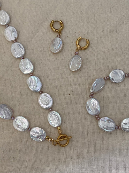 Elegant Vintage Flat Baroque Pearl Dainty Necklace – Toggle Clasp Princess Wedding Jewelry Pearl Choker Necklace Bridesmaid Gift for her