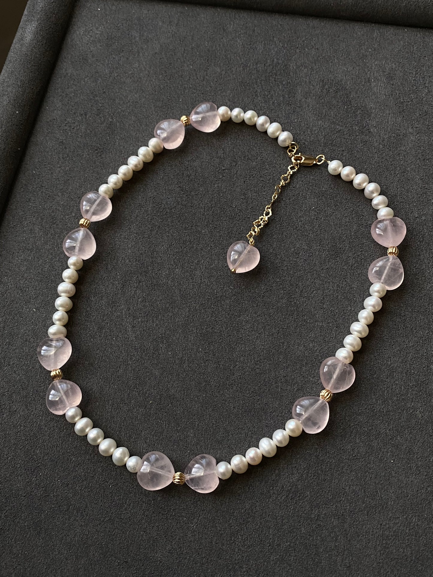 Pearl and Heart-Shaped Rose Quartz Necklace | Adorable Bow Knot Design | Versatile Love-Themed Jewelry