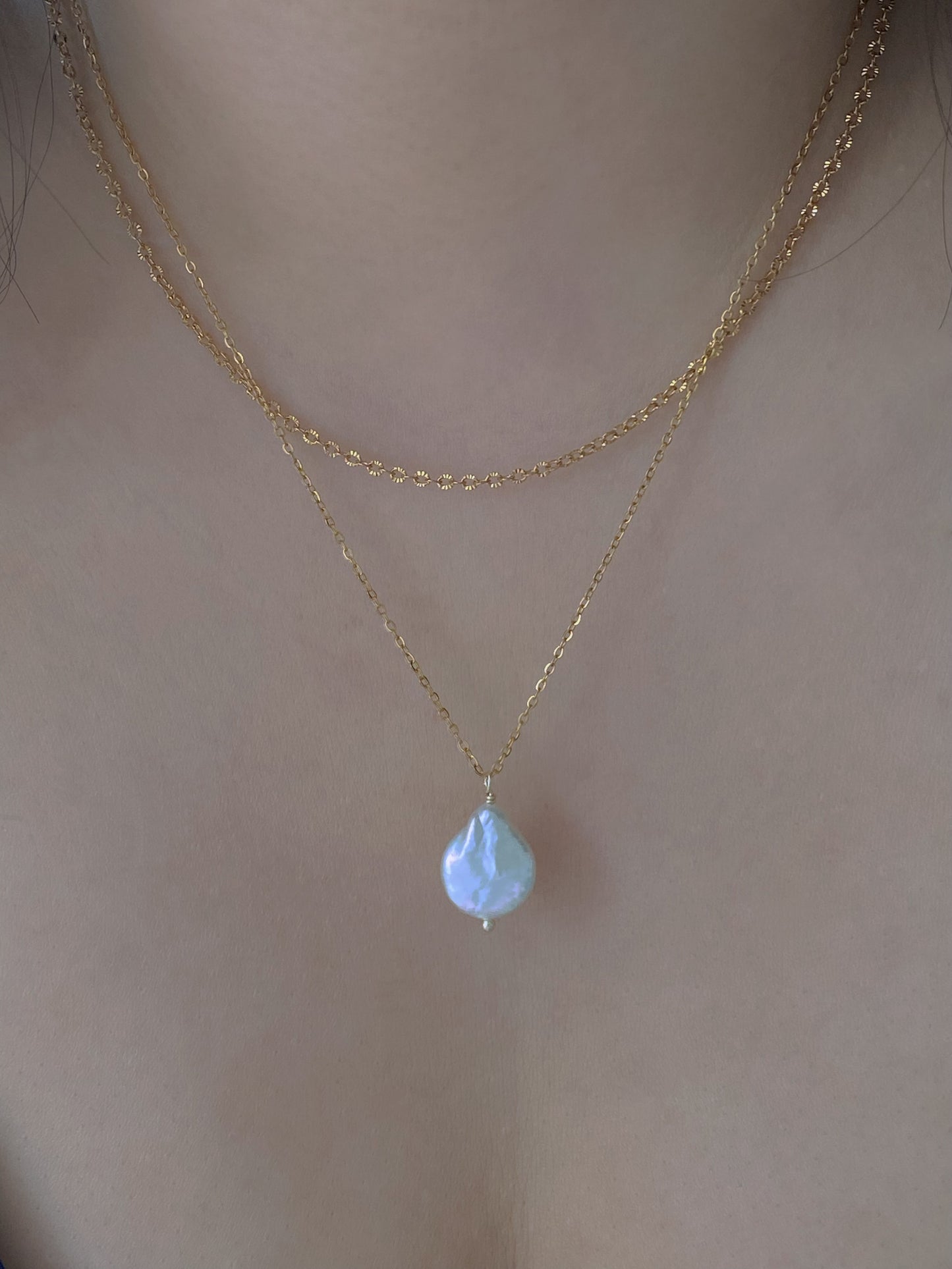 Double Layered Baroque Pearl Pendant Necklace – Elegant 18K Gold-Plated Chain