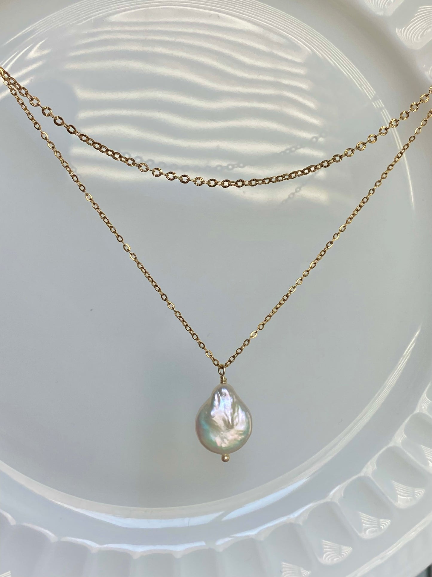 Double Layered Baroque Pearl Pendant Necklace – Elegant 18K Gold-Plated Chain