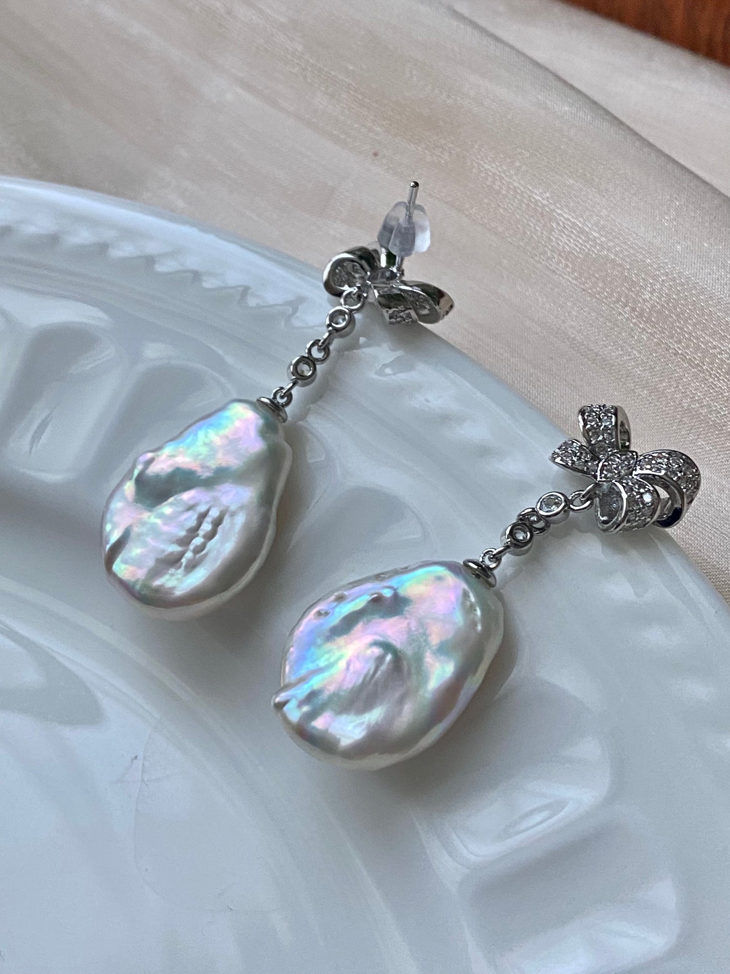 Rare found petal flower freshwater baroque pearl rainbow luster bow stud earring-gift for her,holiday gift