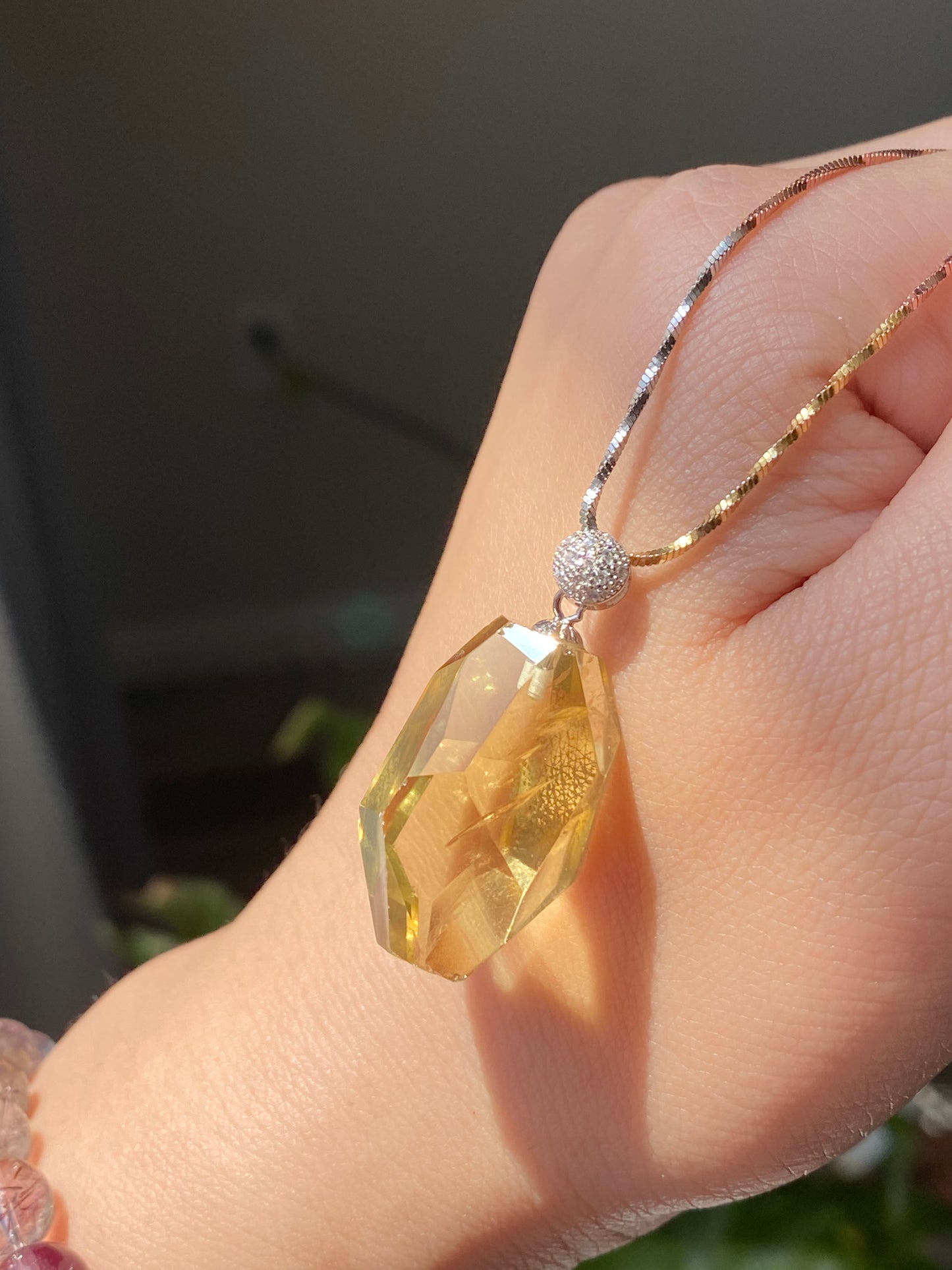 High Grade more clear natural lemon Citrine pendant hand carved Cutting Rectangular,Modified Brilliant shin,gift for her