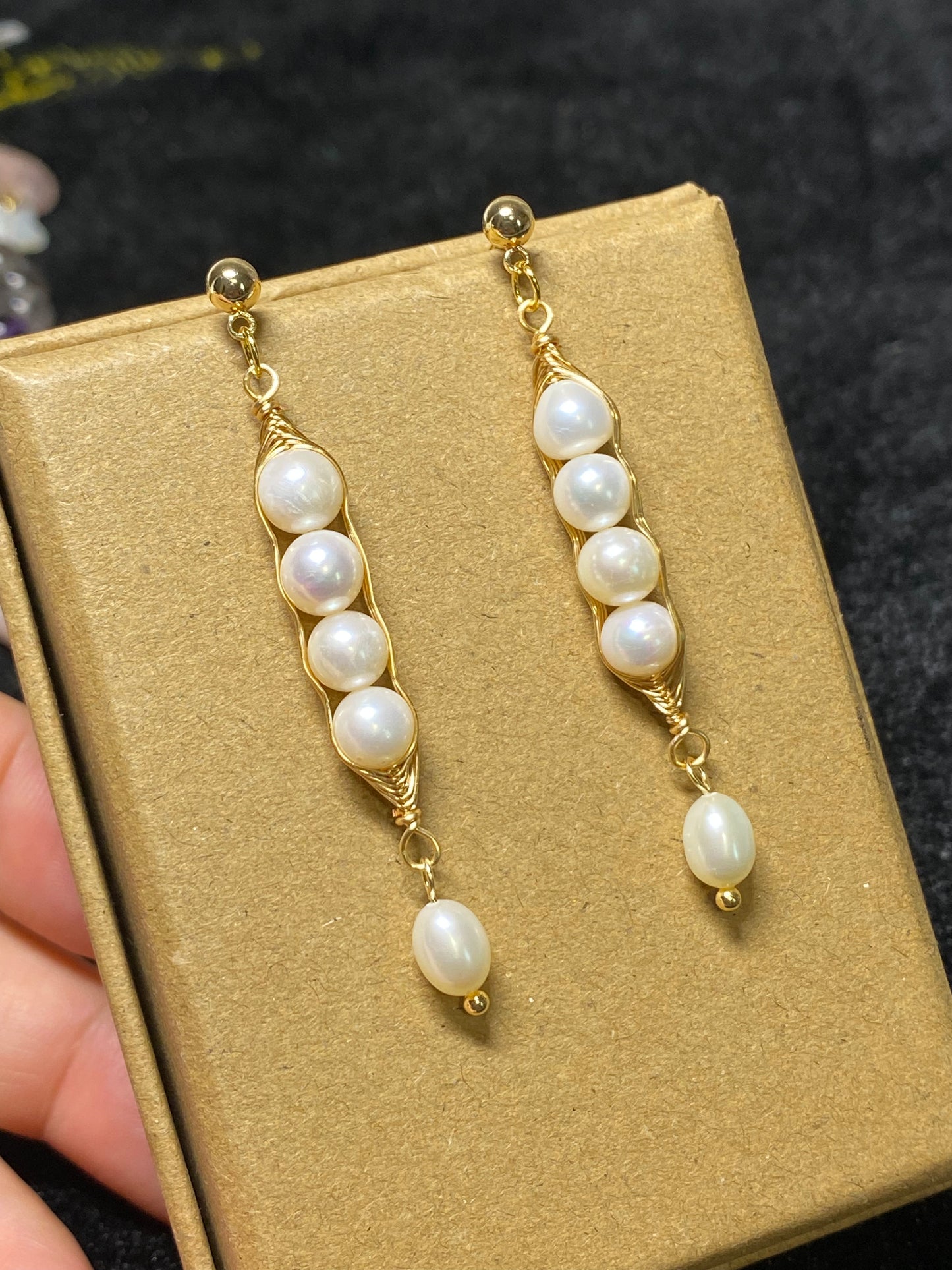 Freshwater pearls 14K gold filled pea pod dangle drop earring,handmade earring,Bridesmaid Gift,christmas gift