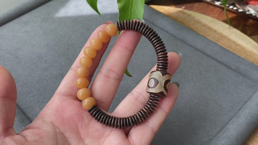 Natural Coconut Shell  design with Caramel brown bodhi root and Dzi Beads Prayer mala Yoga meditation Balanceing Bead bracelet