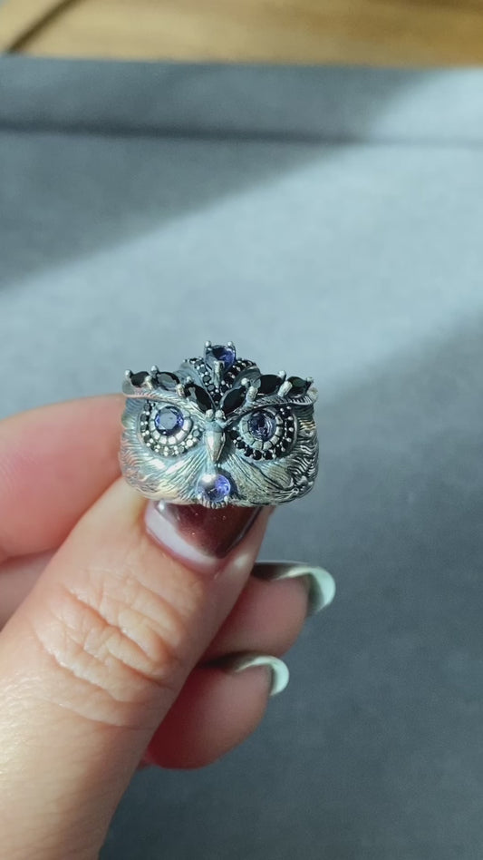 Hand made Natural Tanzanite and Black Spinel Sterling silver Owl big Ring adjustable size