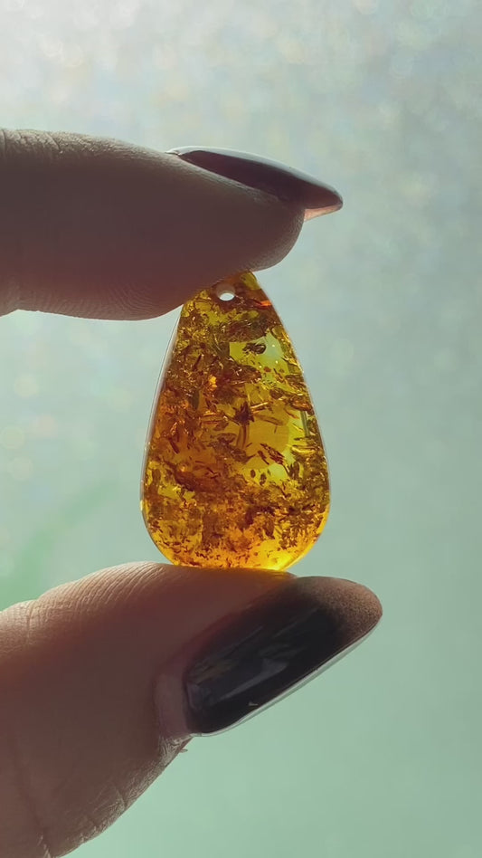 High Grade Natural Baltic Amber pendant Oval shape Tear drop Necklace supply pendant