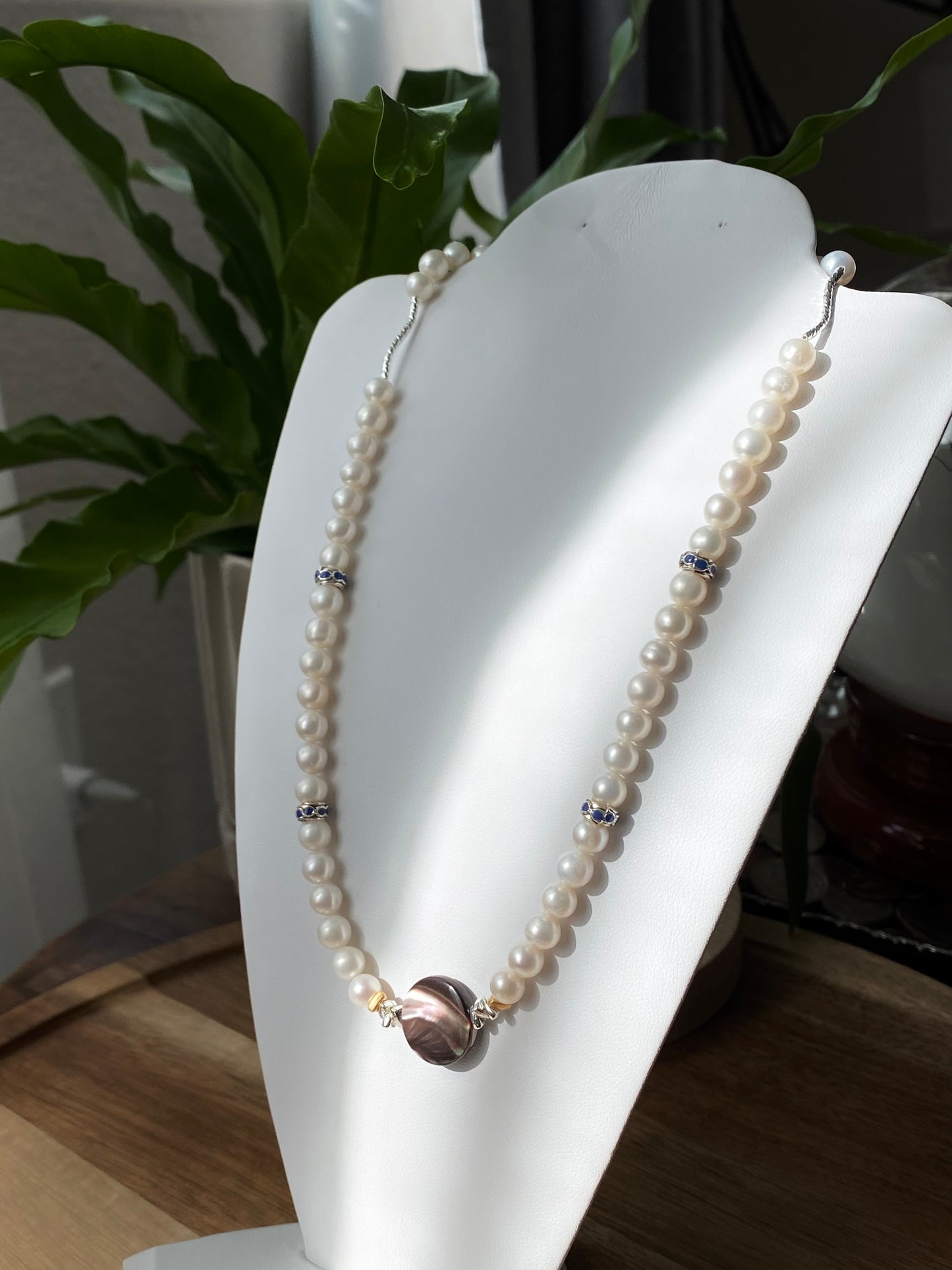 Almost Round Natural Pearls with Black mother of pearls Vintage Multiple Use Choker Necklace