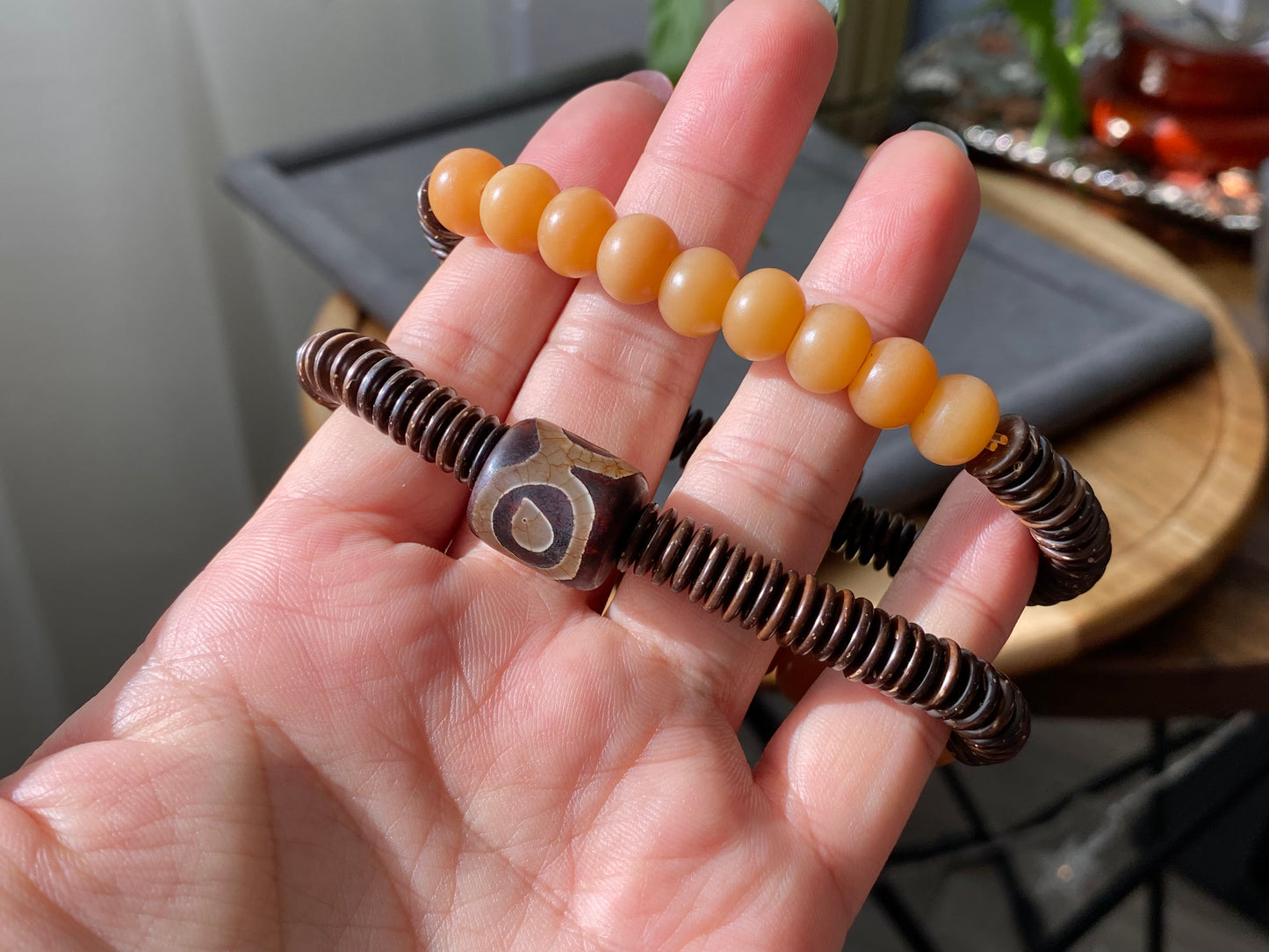 Natural Coconut Shell  design with Caramel brown bodhi root and Dzi Beads Prayer mala Yoga meditation Balanceing Bead bracelet