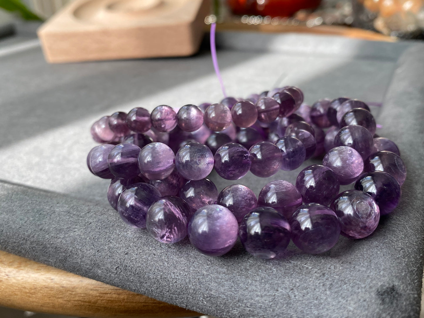 AAAAA grade cat eyes luxury purple Lepidolite,woman bracelet, nature smoothy round gemstone bead bracelet