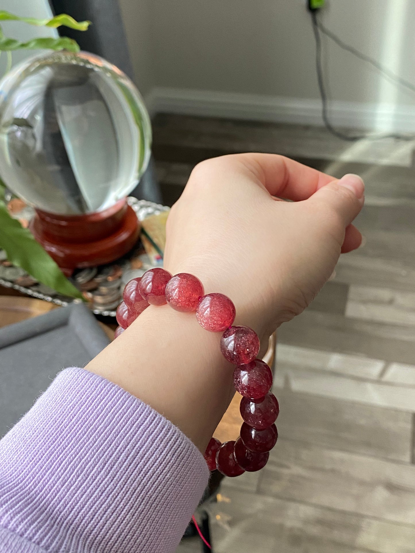 AAAA Natrual Pigeon's Blood strawberry quartz with full shinning seeds round bead bracelet,handmade bracelet 10MM