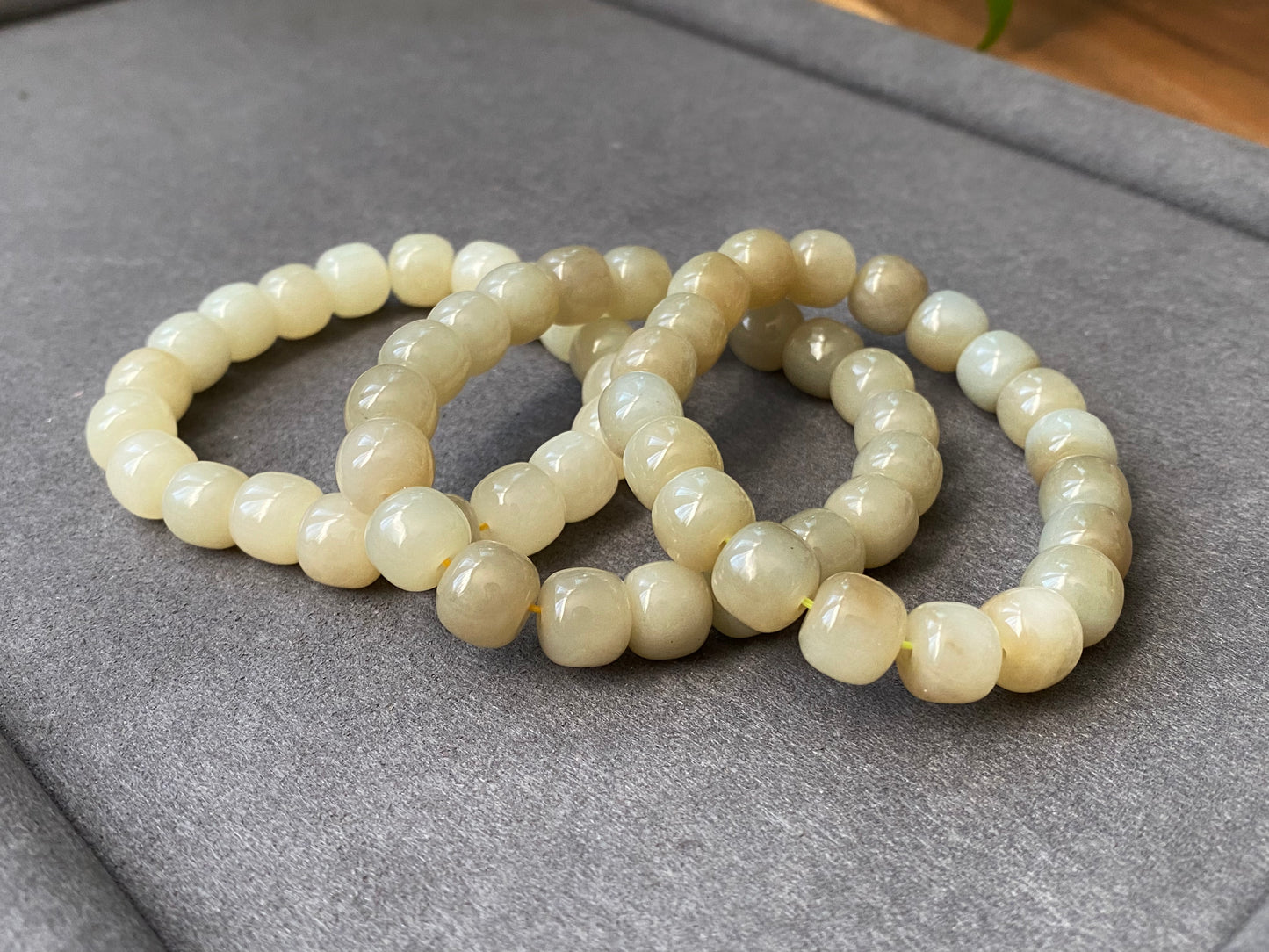 AAAA Natural Nephrite Hetian Jade Xiuyu,short Barrel Caramel Champagne bead Bracelet 10mm