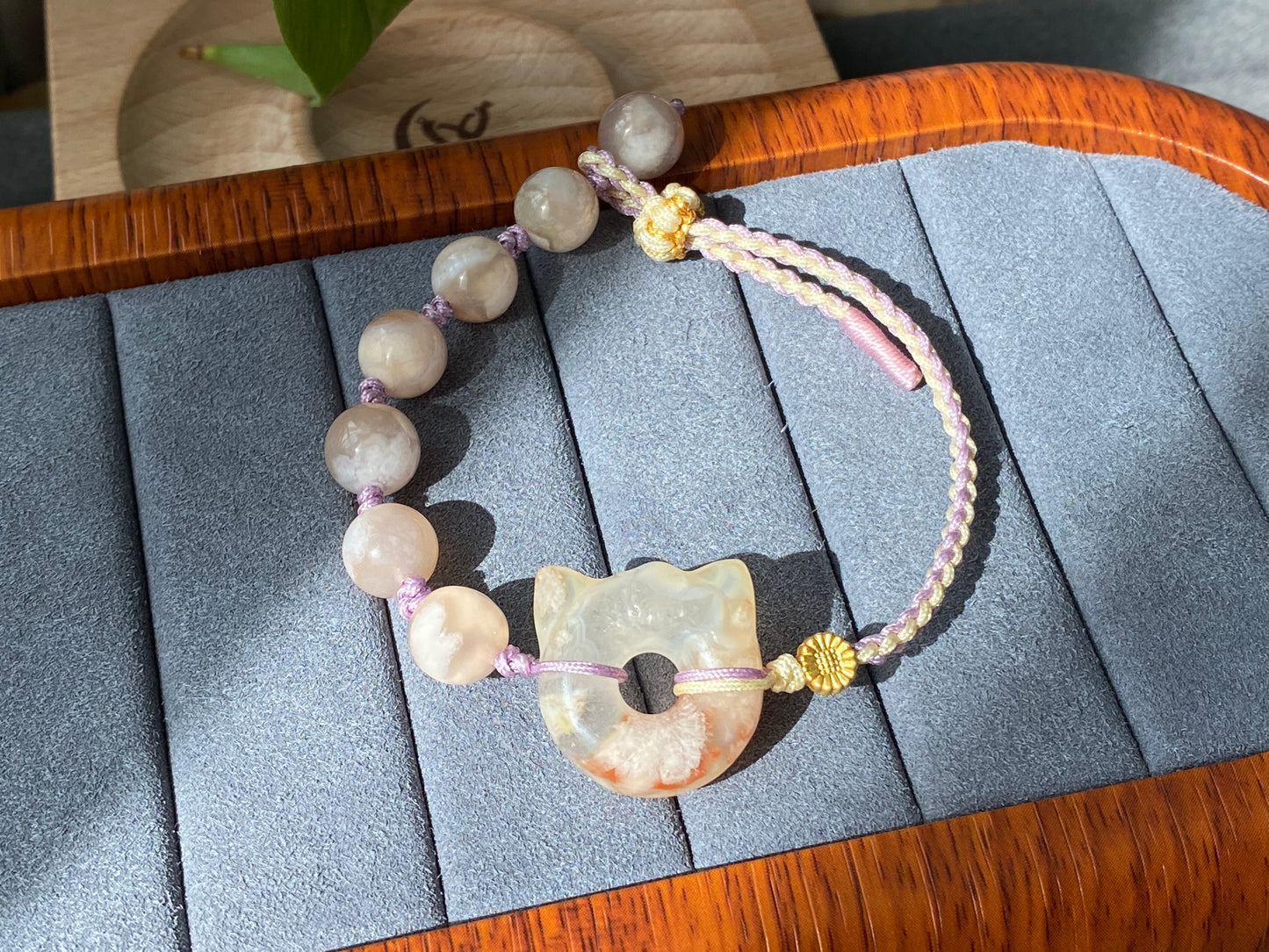 Natural Sakura Agate,cherry blossom agate hand carved hello kitty,star Donut ring braided rope Bracelet，Handmade Bracelet