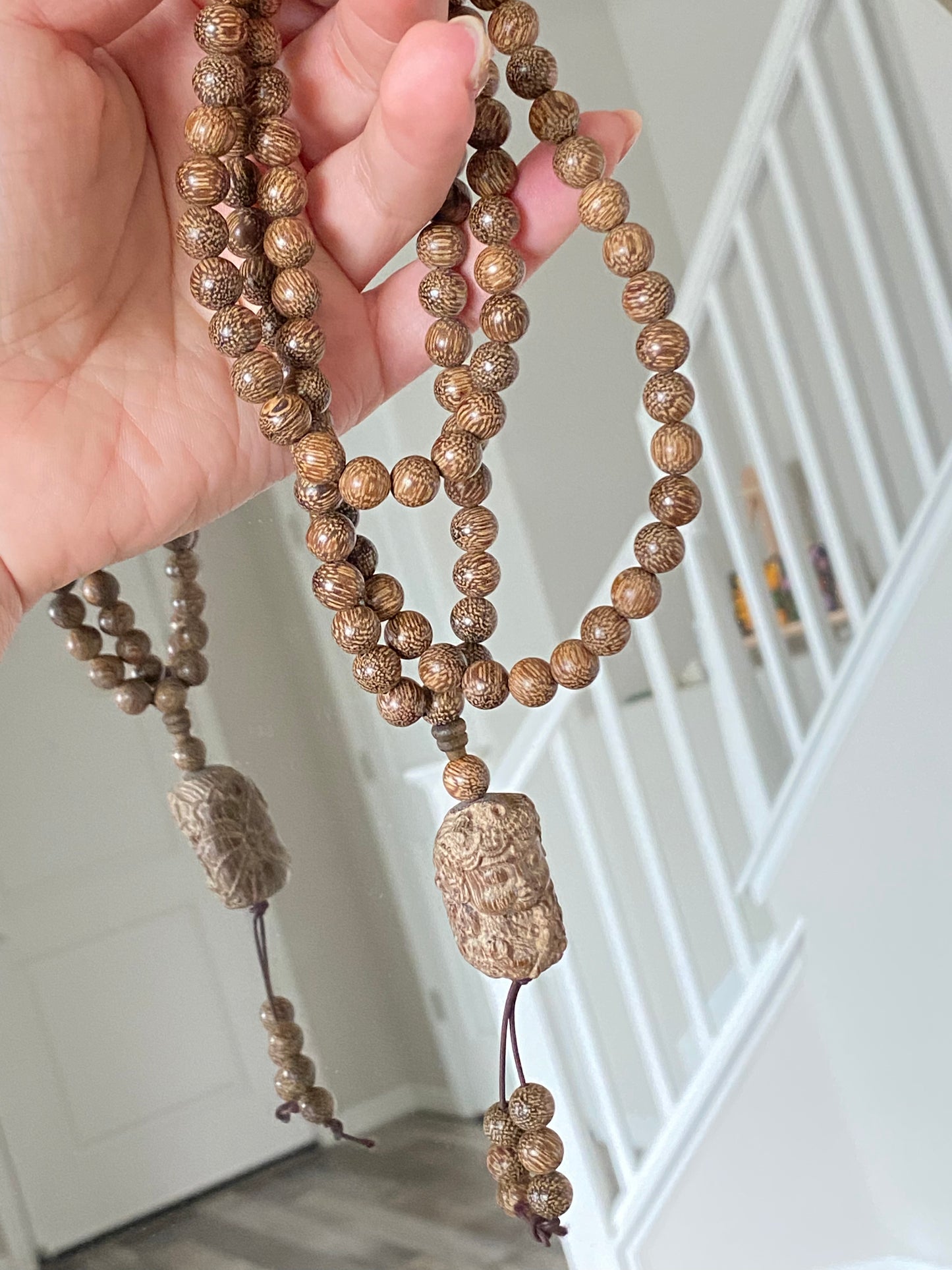 8mm Natural Indonesia Agarwood Fragrance 108 Beads, Meditation MALA lotus Tara hand carved bead necklace