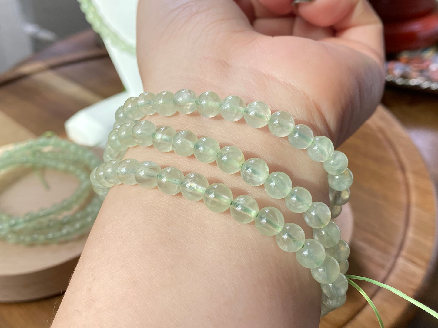 Top grade clear grape crystal Prehnite 7mm 9mm+ 10mm+ bead bracelet smooth round