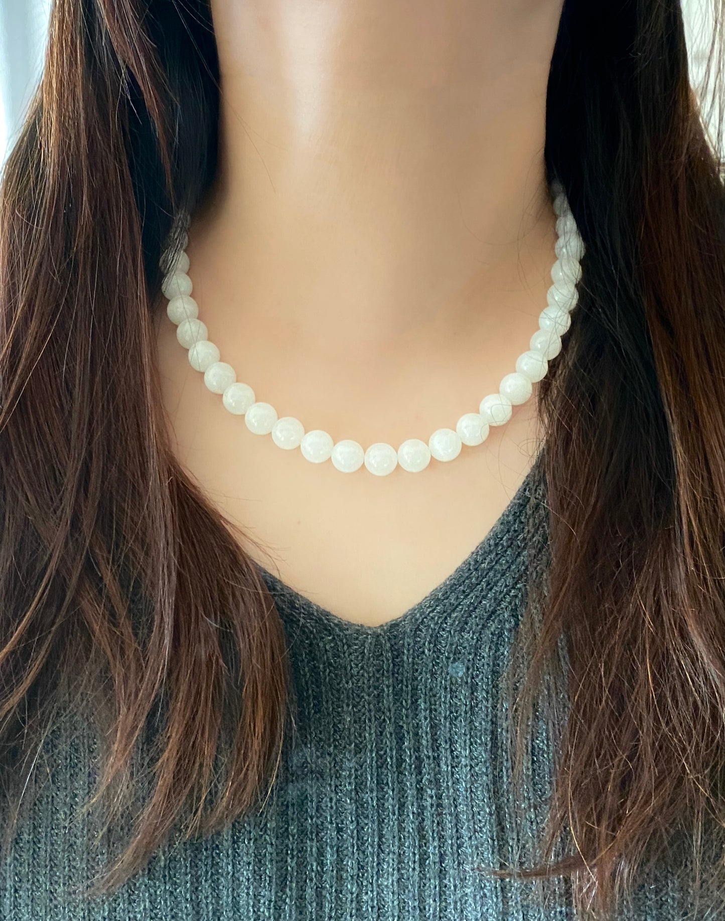 Make Friend Price Authentic  Natural Hetian White Jade Round bead White Nephrite Nacklace 10mm Best Gift for her,gift for Mom