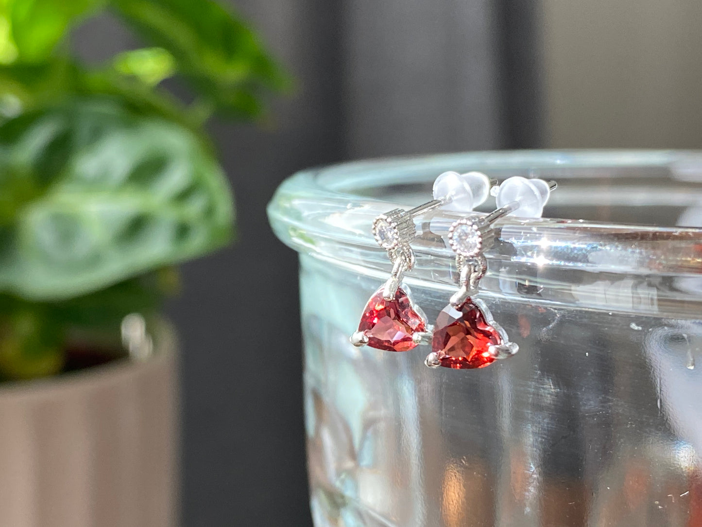 you are the love one heart shape garnet dangle drop earring