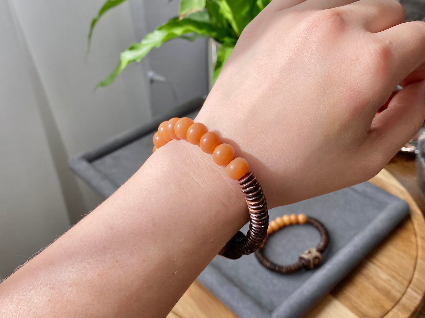 Natural Coconut Shell  design with Caramel brown bodhi root and Dzi Beads Prayer mala Yoga meditation Balanceing Bead bracelet