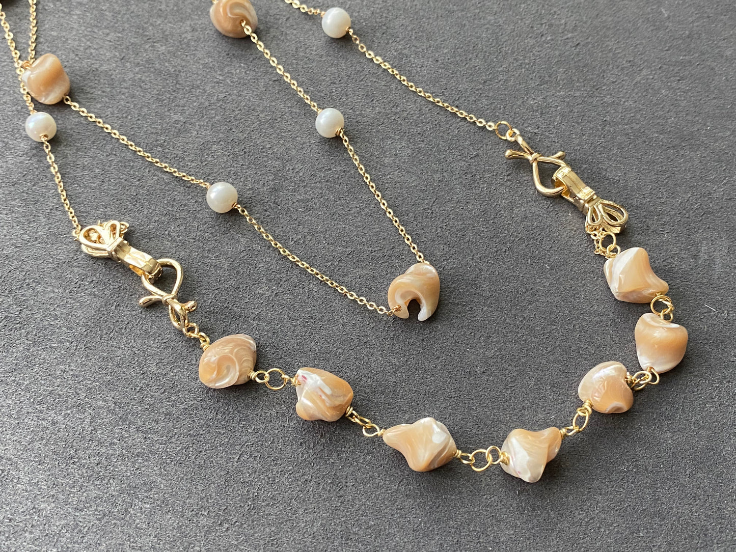 Natural Brown mother of pearls 14K gold Bracelet and Necklace set,it can Link to be long Necklace