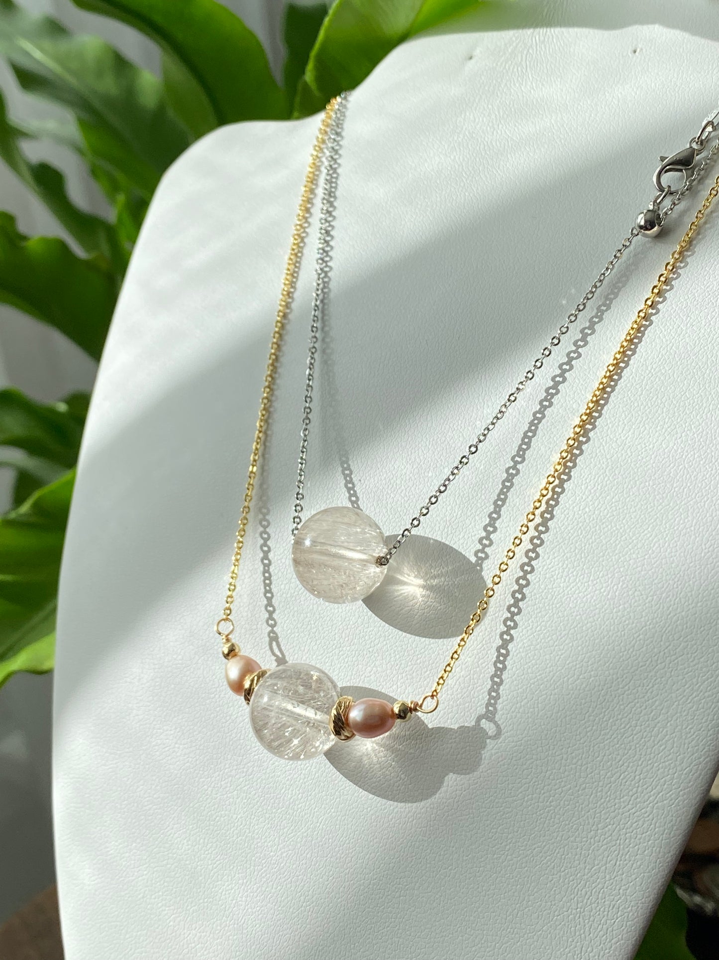 Natural High Clear Grade Rutilated Quartz,Rabbit Hair Rutilated Quartz Crystal,Fresh water pearls Adjustable Choker Necklace