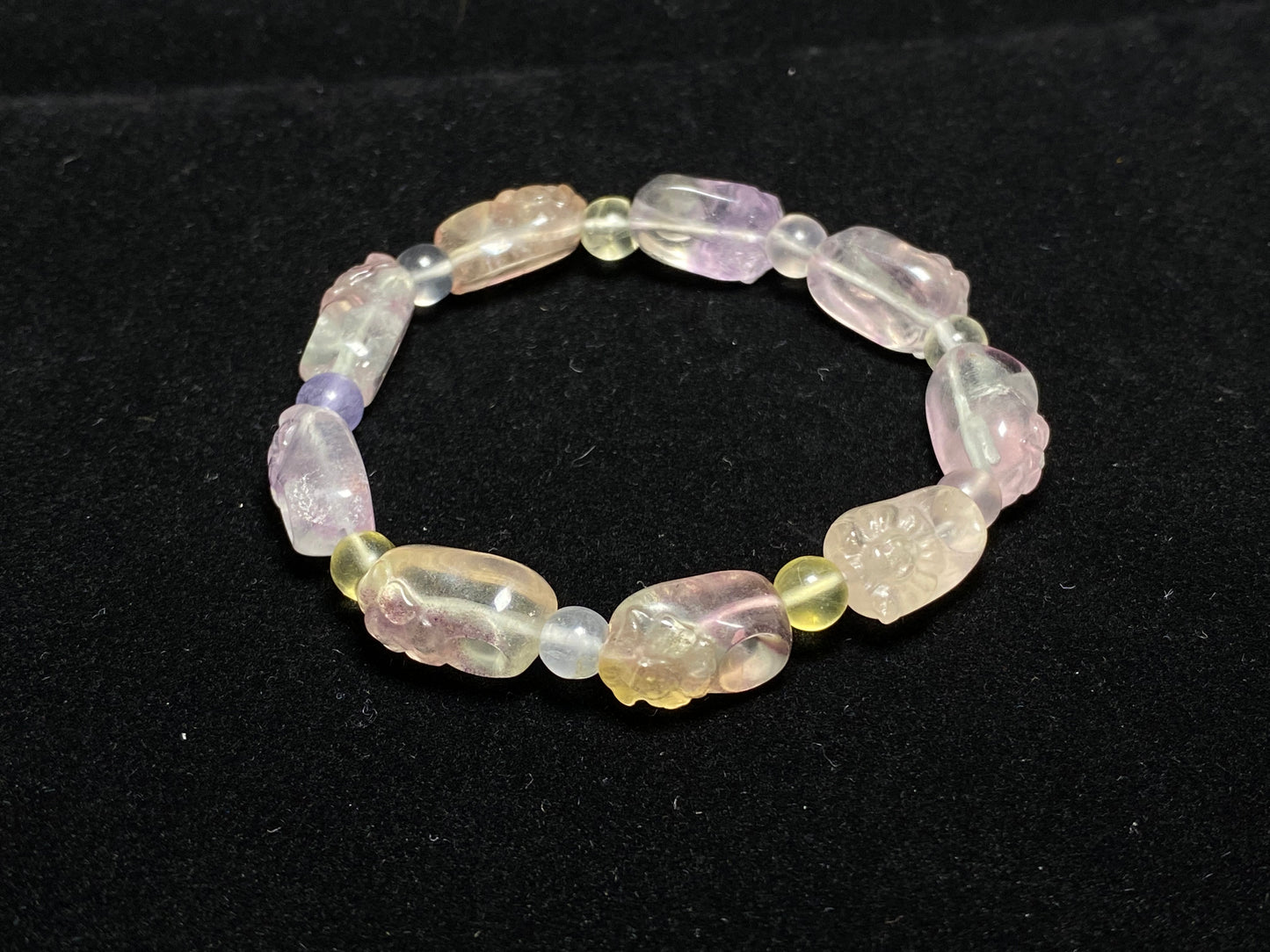 Natual cuty fluorite hand Sculpture  crystal shoes shape bead bracelet