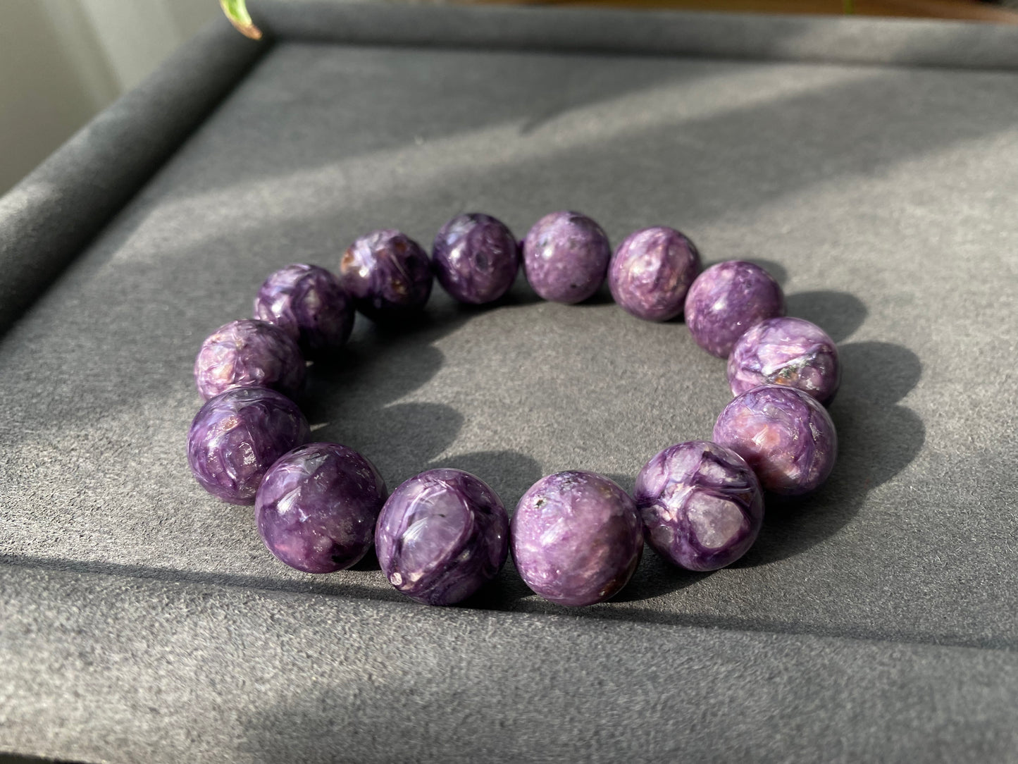 15mm Top Grade Genuine Natural High Grade Silk Shin Purple Charoite,Cat Eyes round Shape Beaded Bracelet