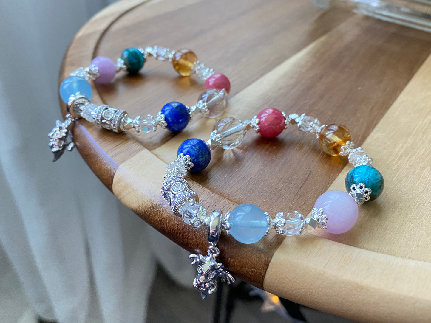 sunstone，rose quartz，Blonde crystal，Turquoise ，Amethyst，Rhodonite，Black Rutilated ，Lapis Lazuli，aquamarine all in one bracelet