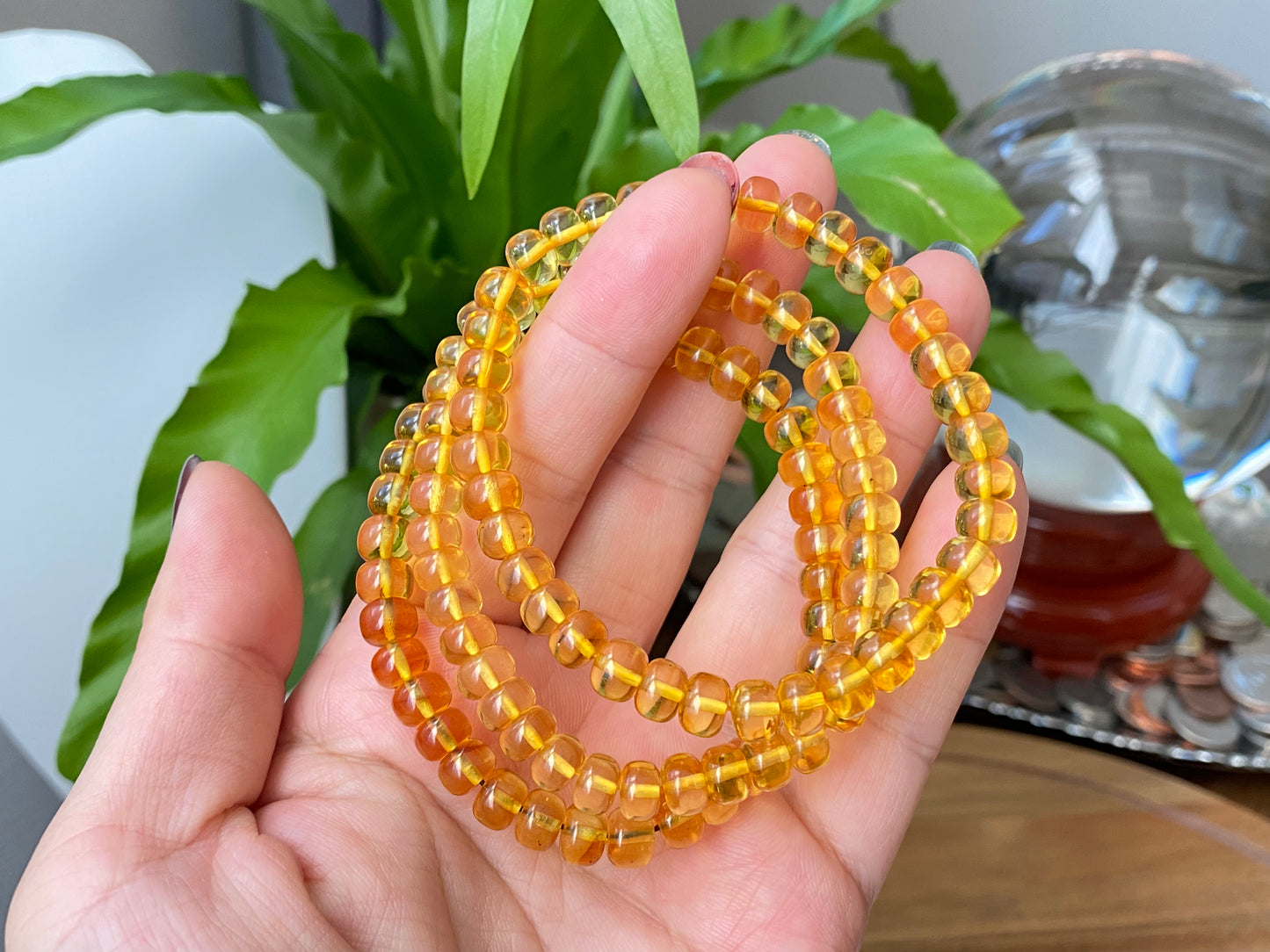 AAAAA Natural yellow gold sweet bee  Amber  Beads Gradient  bead bracelet