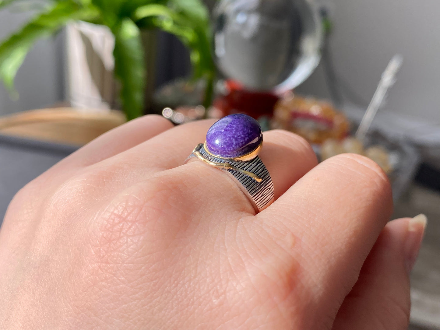 Natural High Grade Purple Pink Sugilite Mid Century Modern Vintage Sterling silver 14K Gold Adjustable Ring