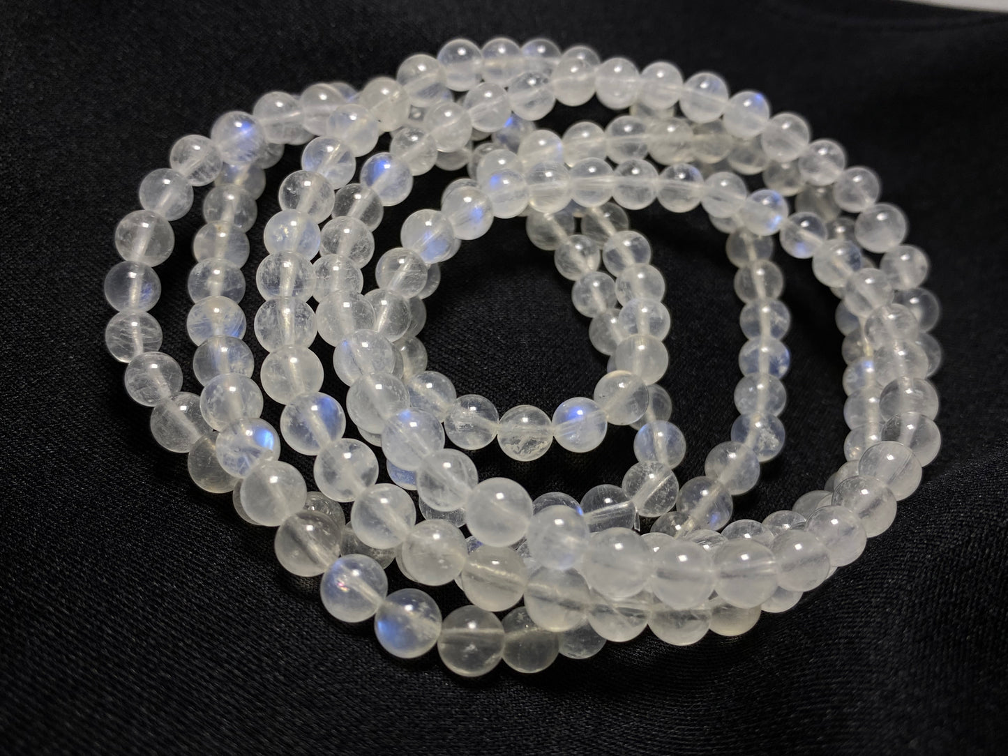 Sri Lanka AAAA grade blue illuminate nature rainbow moonstone bead 6mm+ 7mm+